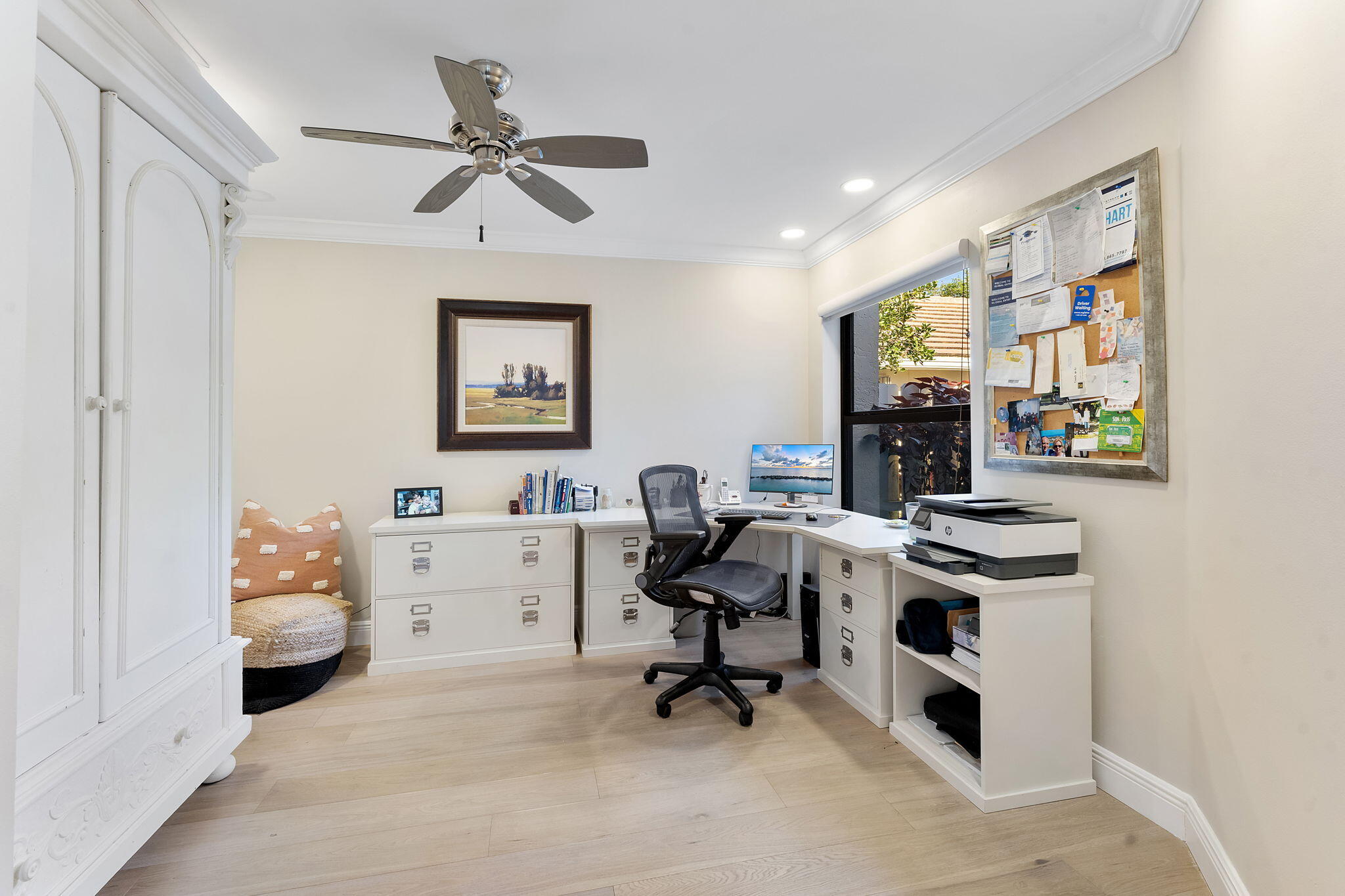 380 Sherwood Forest Drive