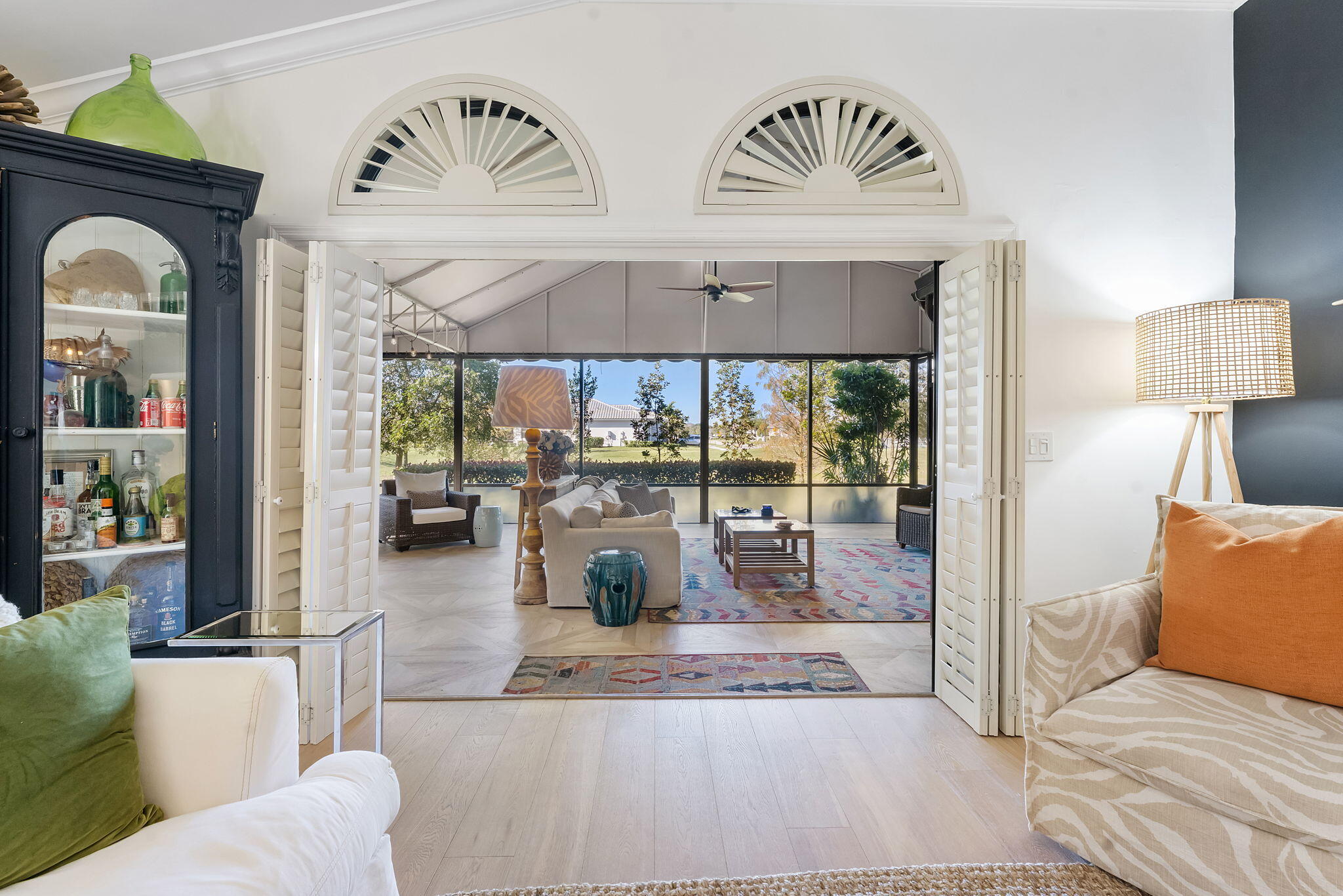 380 Sherwood Forest Drive