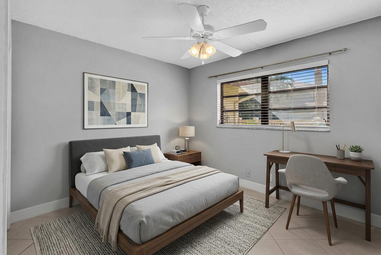 1779 NE 40th Place 405