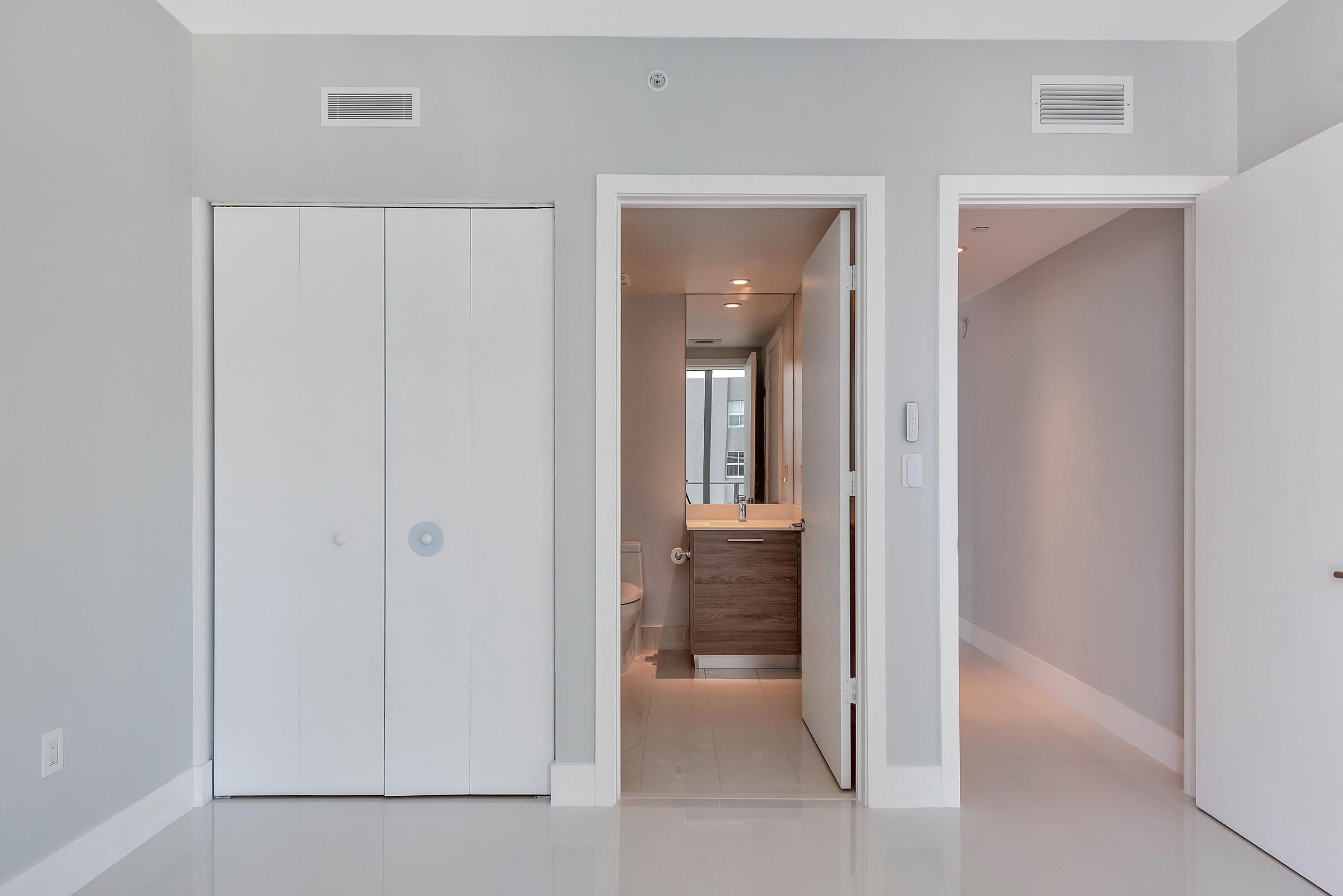 1300 S Miami Avenue Unit: 2401