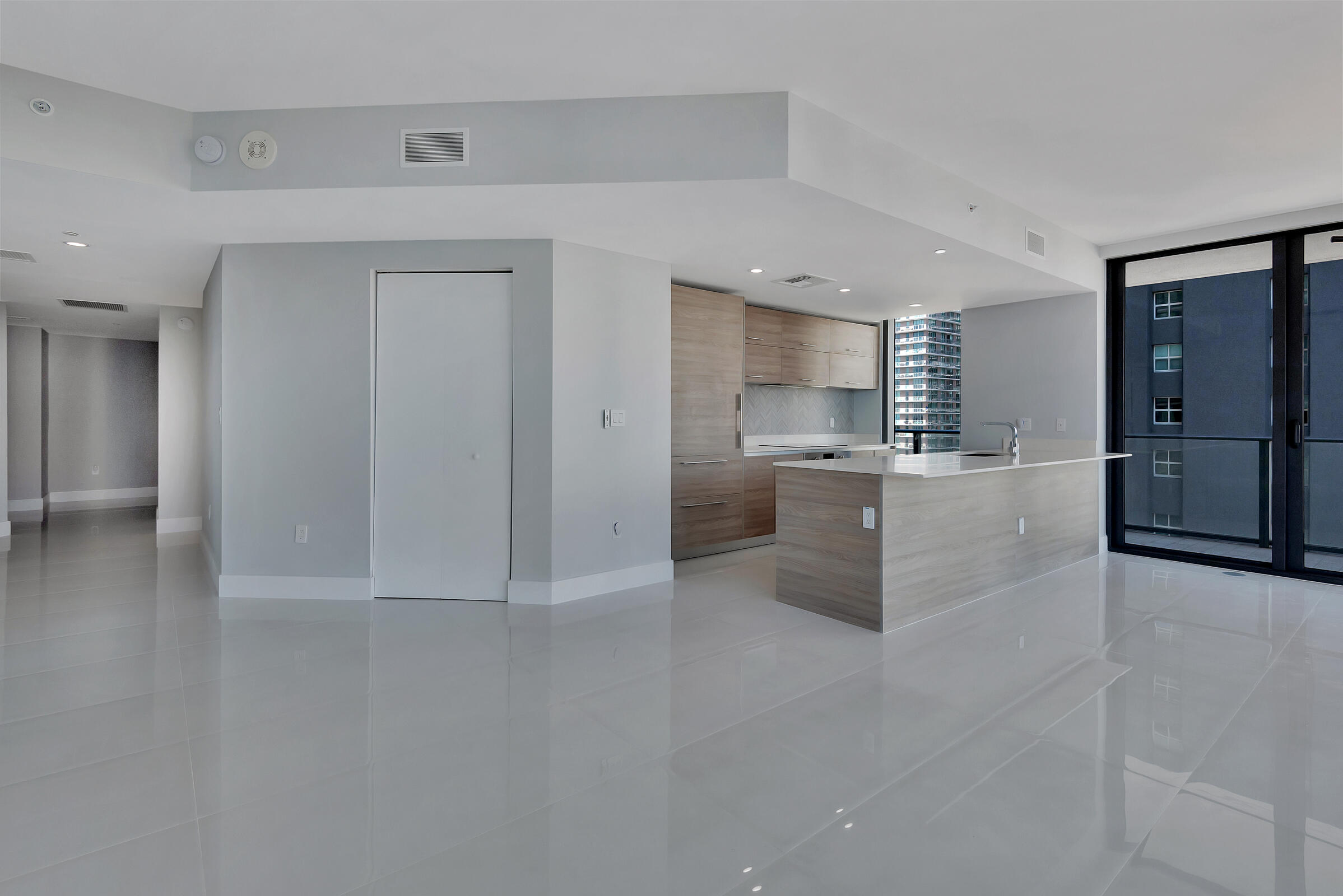 1300 S Miami Avenue Unit: 2401