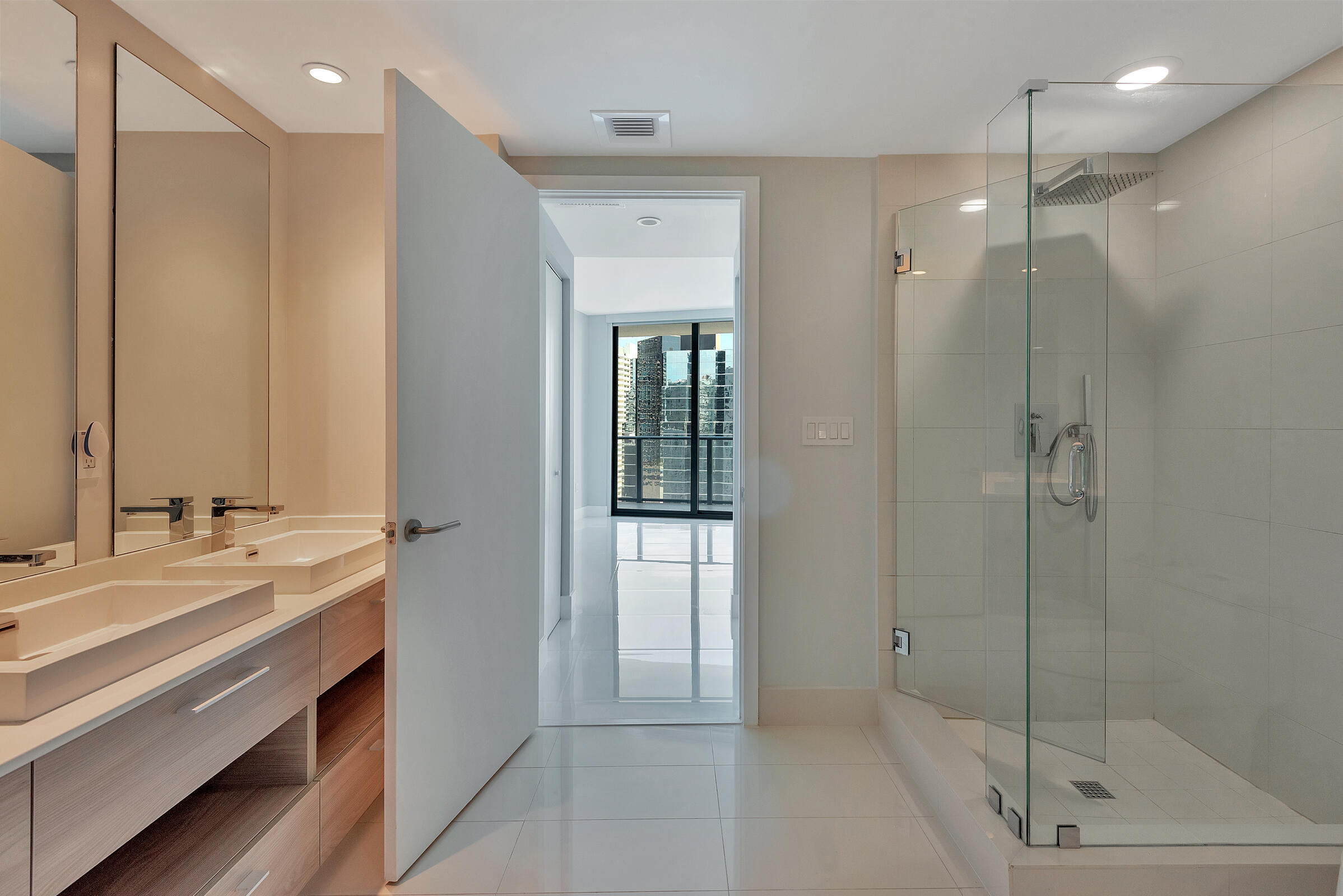 1300 S Miami Avenue Unit: 2401