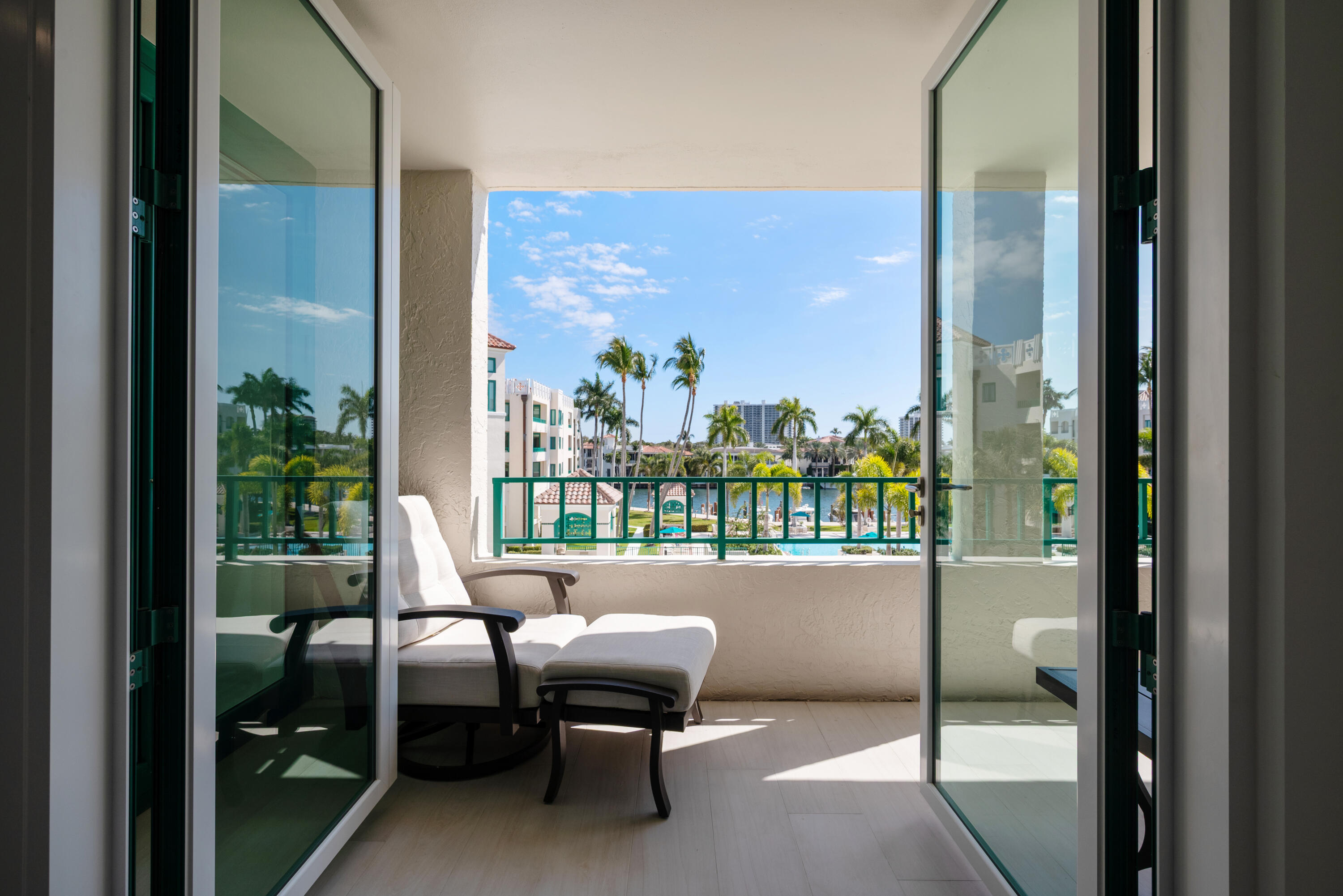 100 SE 5th Avenue 415