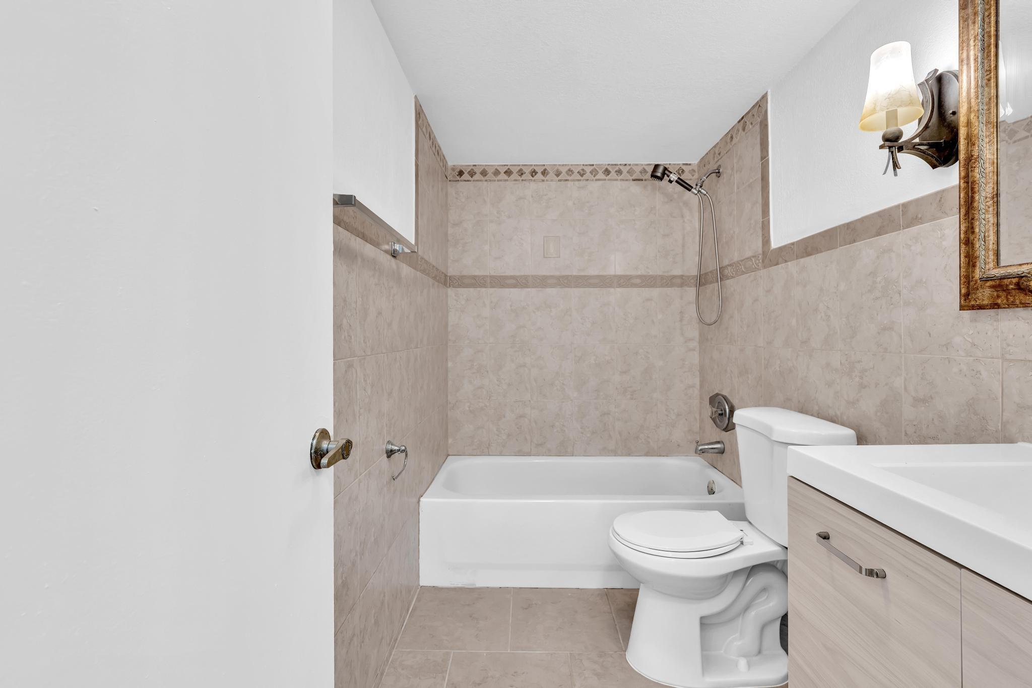 1291 NW 13th Street 445d