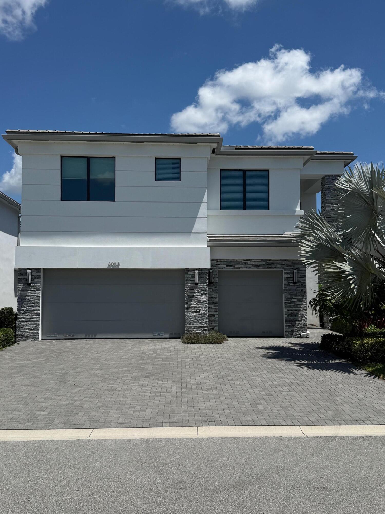 8055 White Wave Terrace
