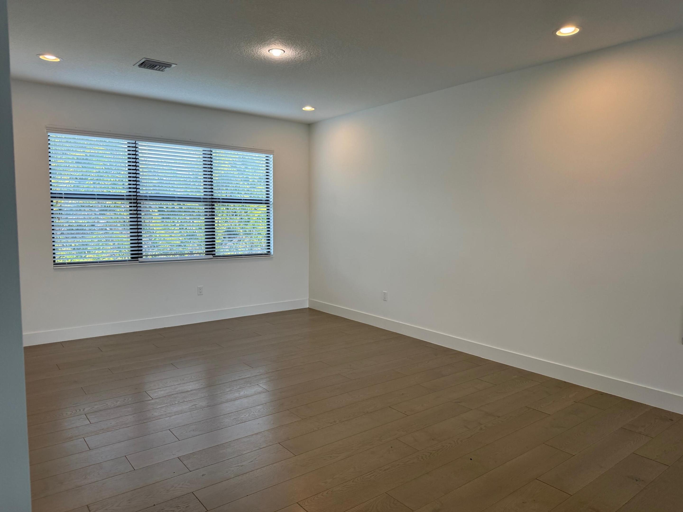 8055 White Wave Terrace