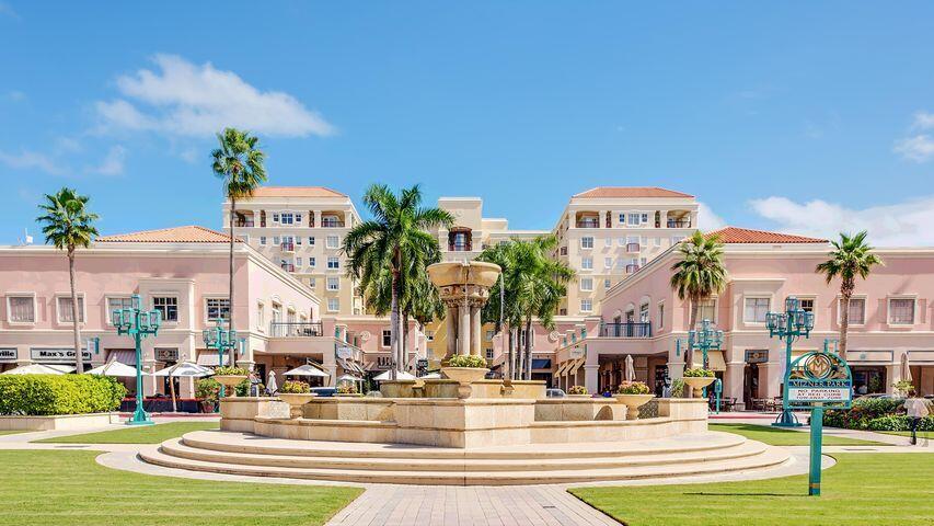 401 NE 10th Ter Terrace