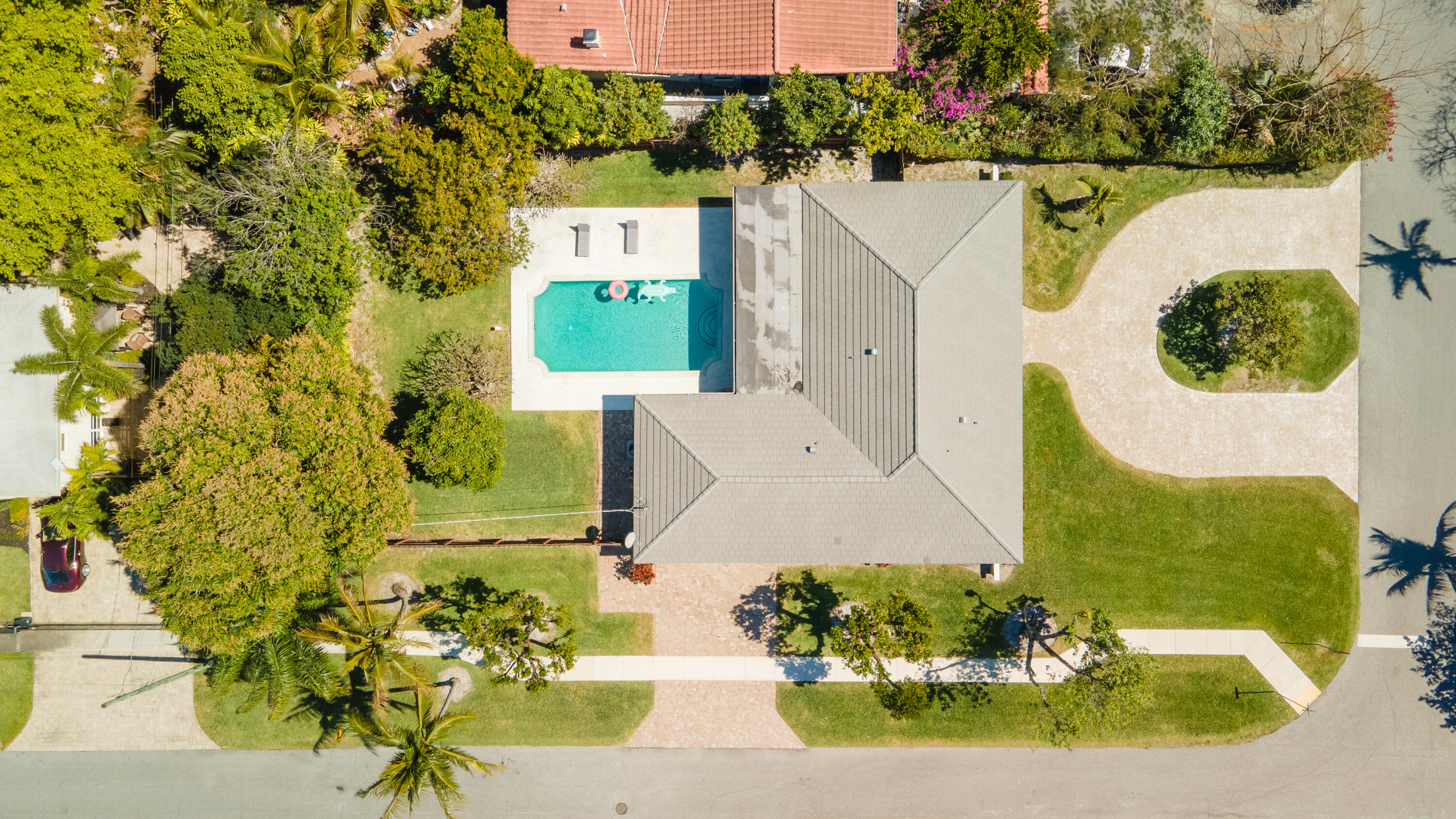 401 NE 10th Ter Terrace