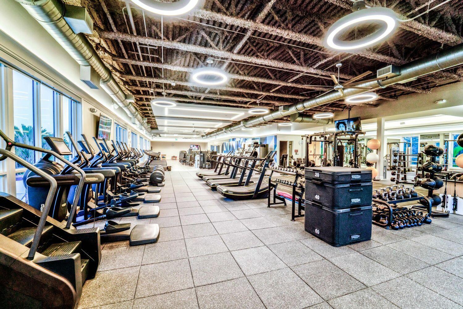 8042 Laurel Ridge Court