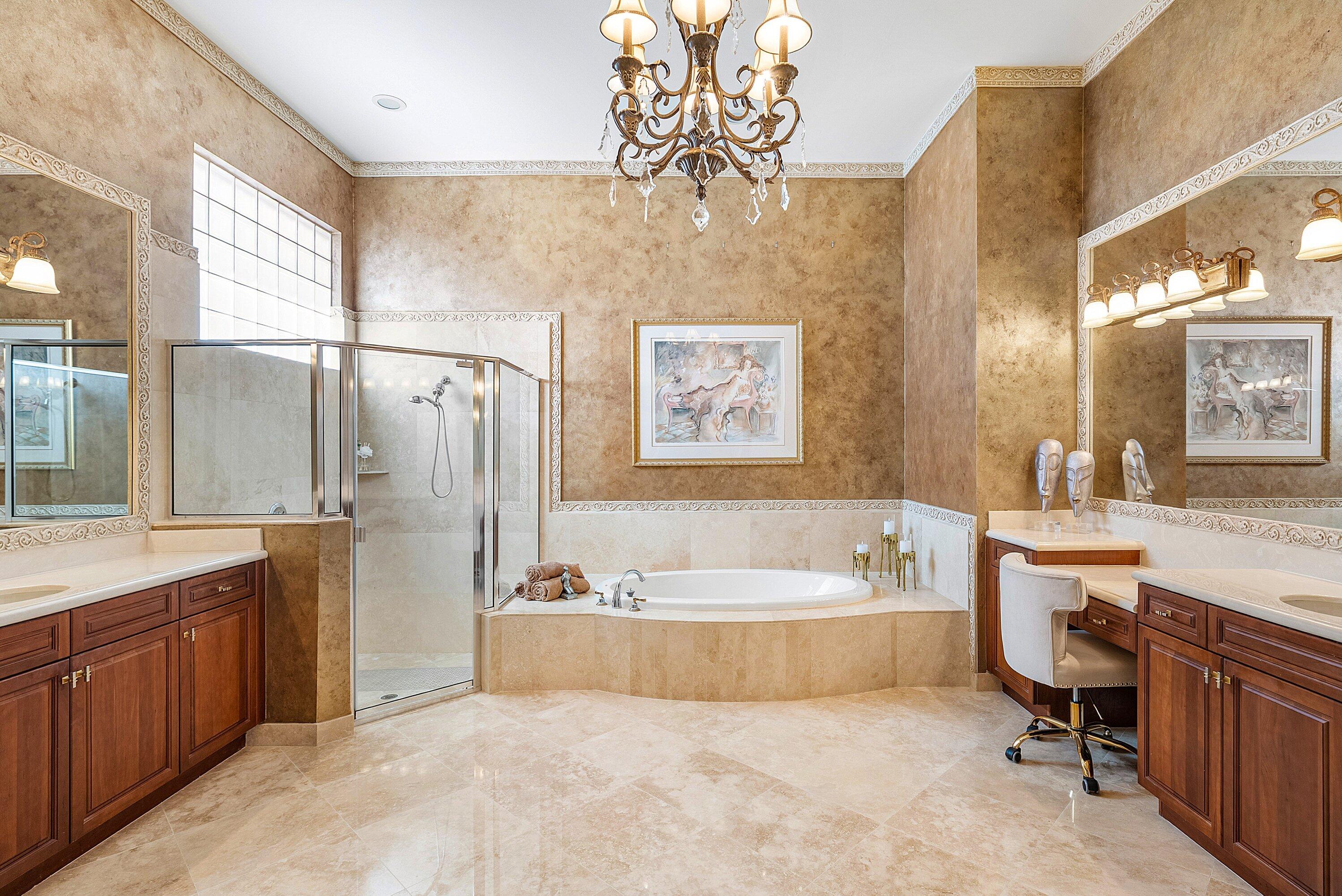 8042 Laurel Ridge Court