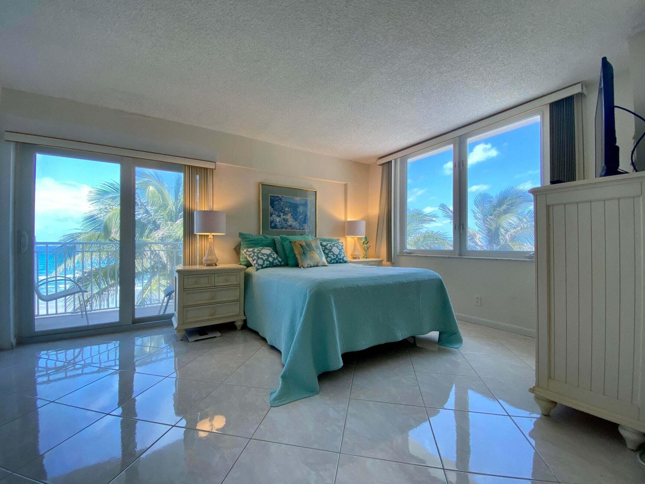 3221 S Ocean Boulevard 209