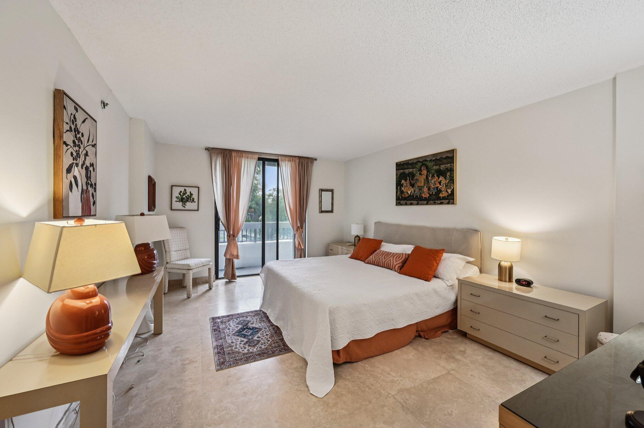 23200 Camino Del Mar 201