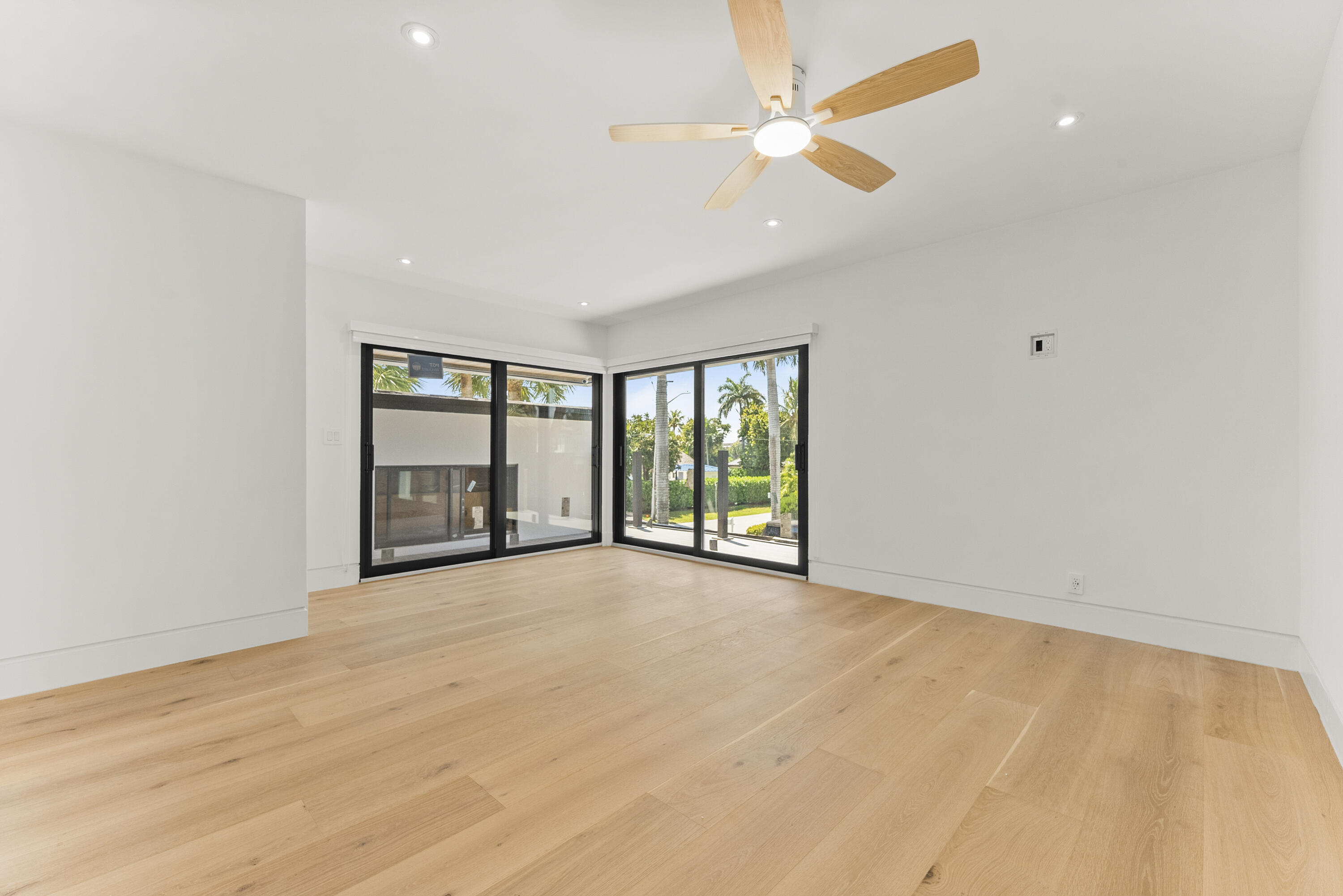 1692 S Ocean Boulevard