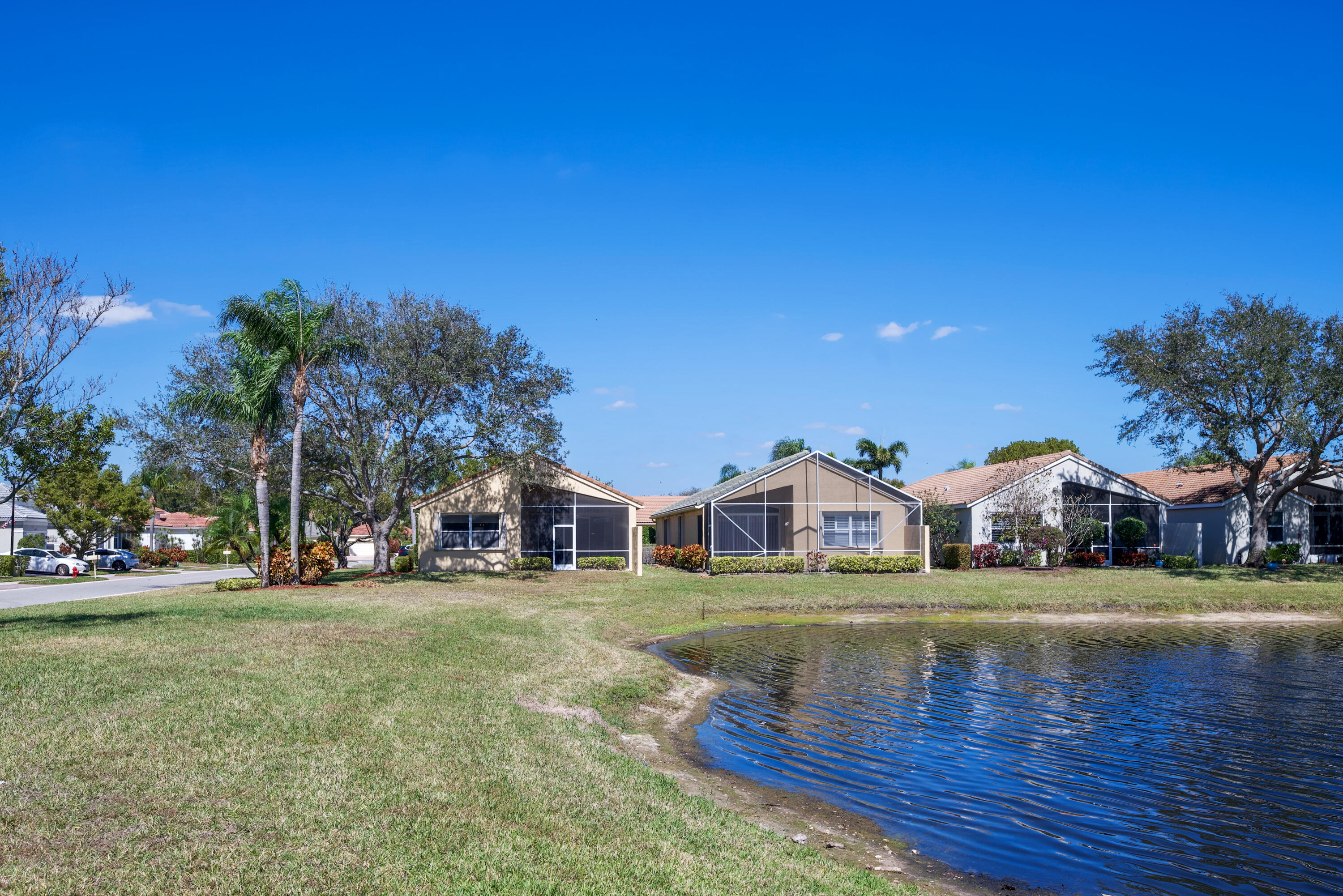 7086 Del Corso Lane