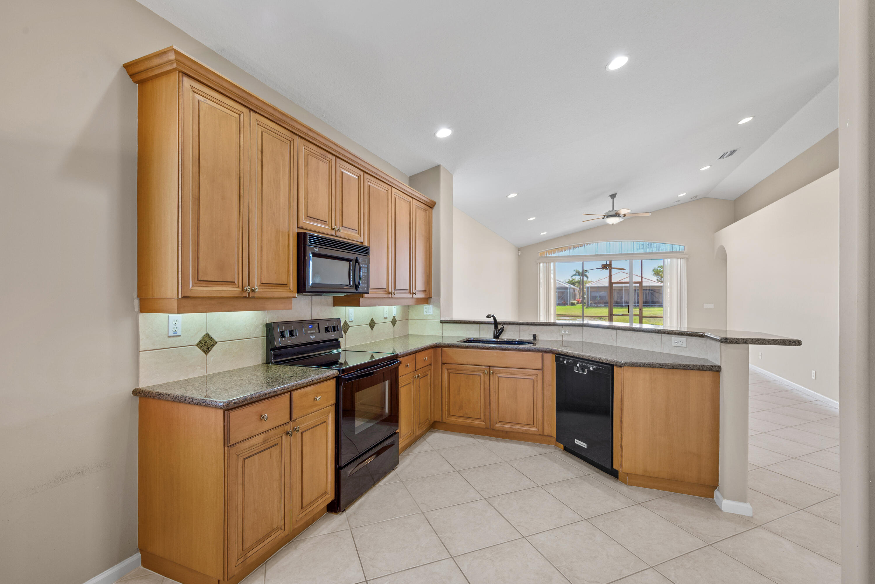 7086 Del Corso Lane