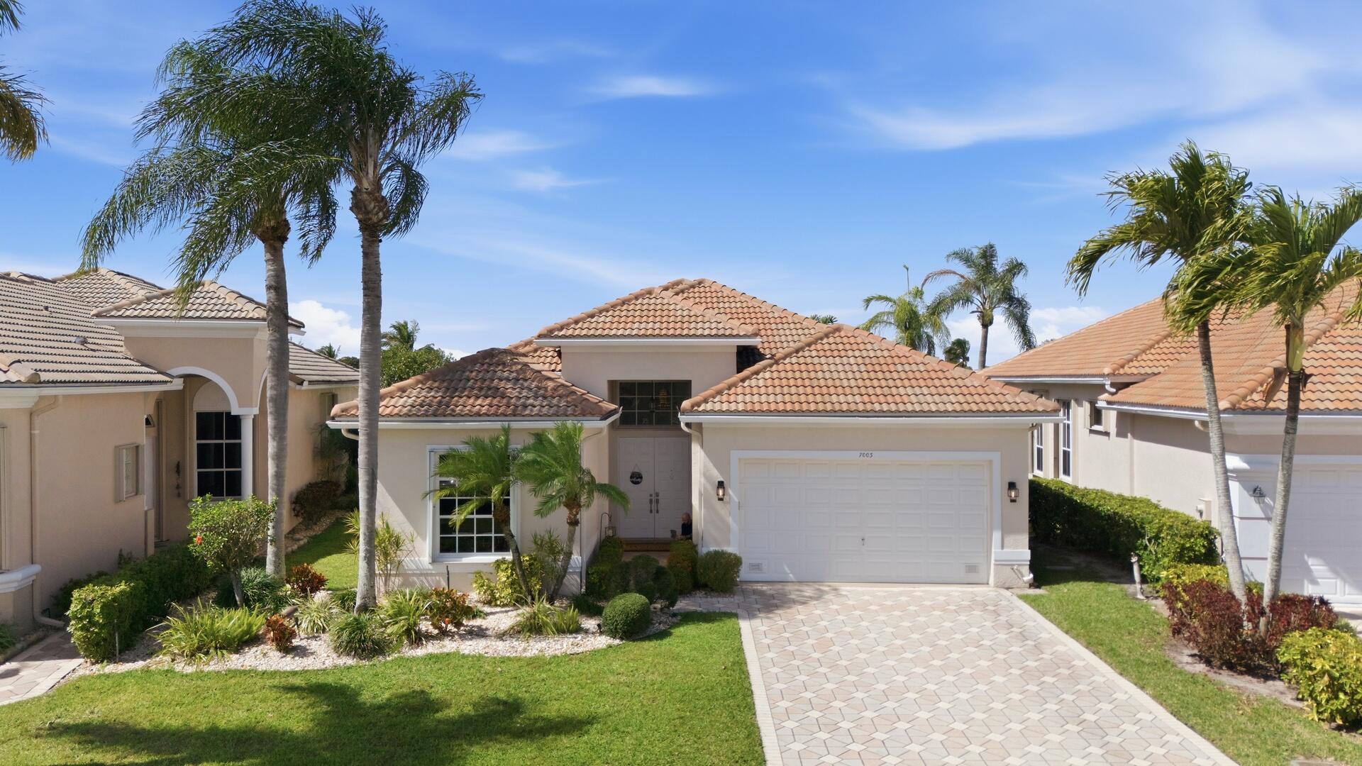 7003 Fairway Lakes Drive
