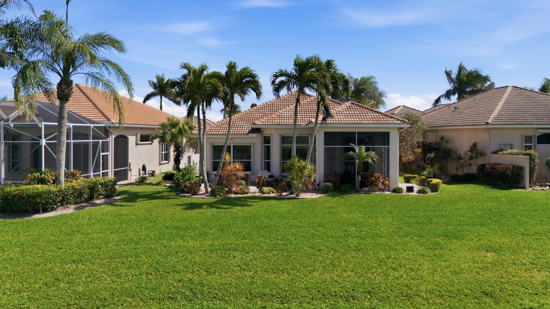 7003 Fairway Lakes Drive