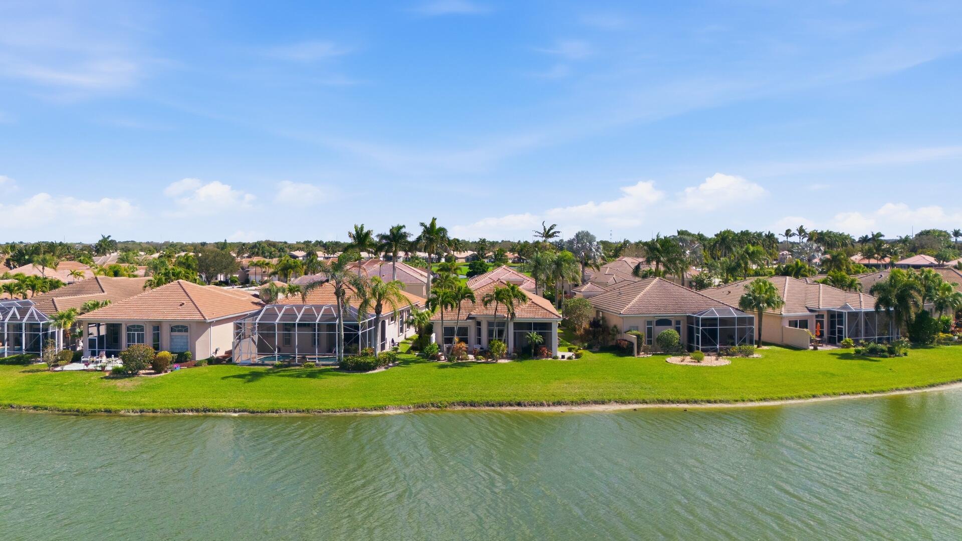 7003 Fairway Lakes Drive
