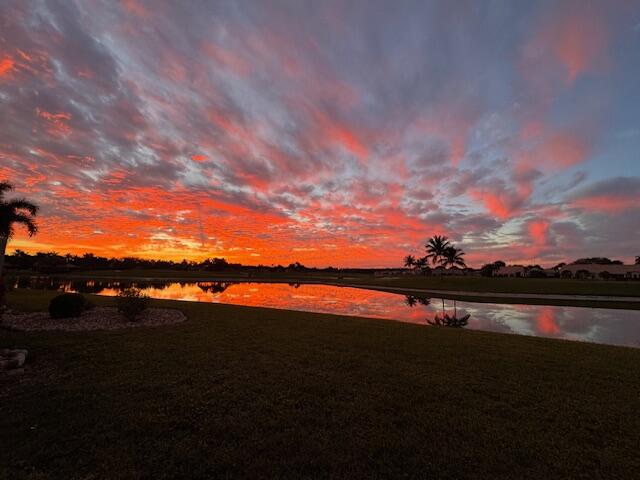 7003 Fairway Lakes Drive
