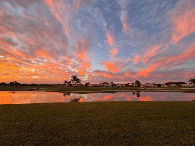 7003 Fairway Lakes Drive