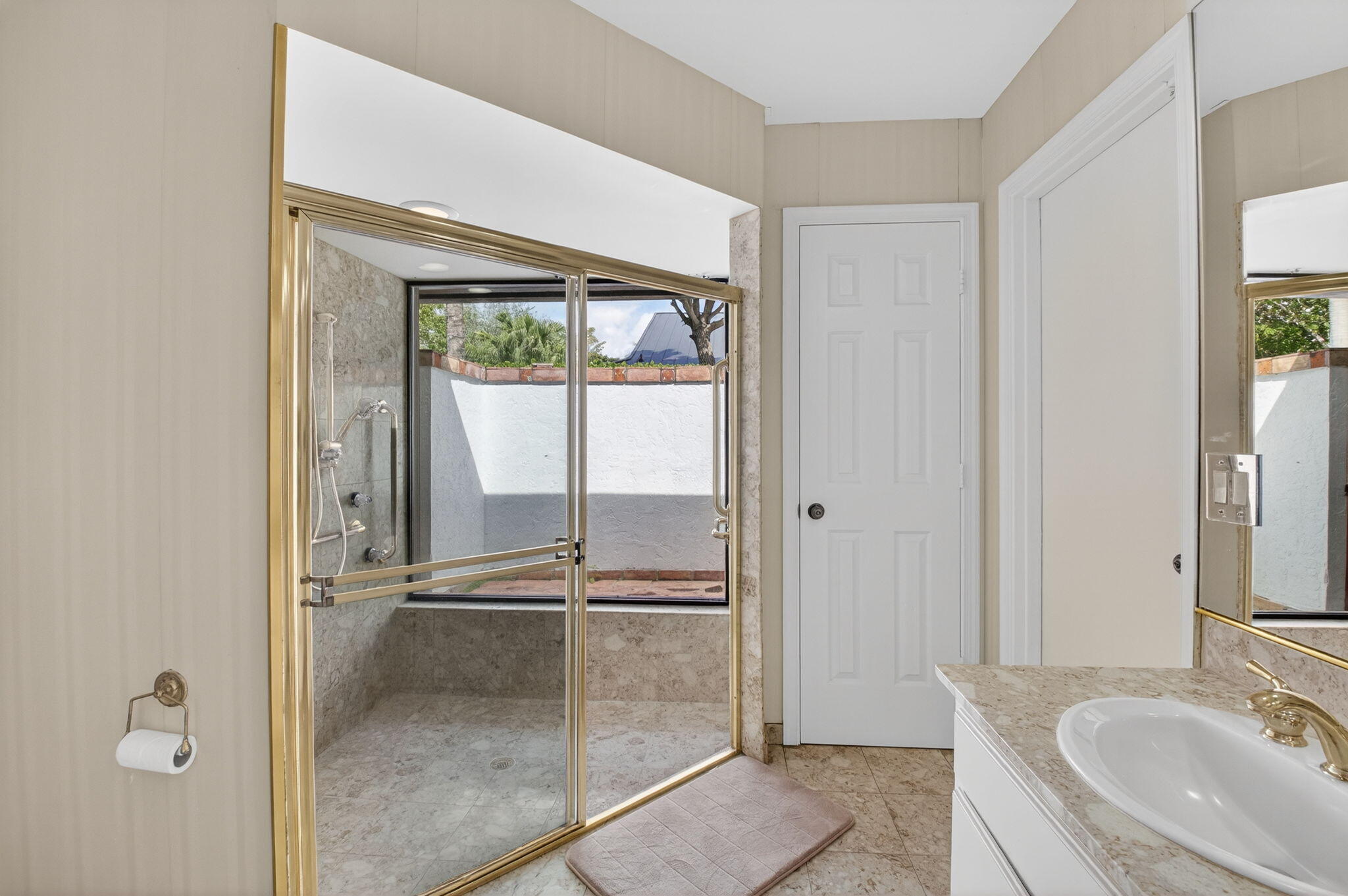2101 NW 25th Street
