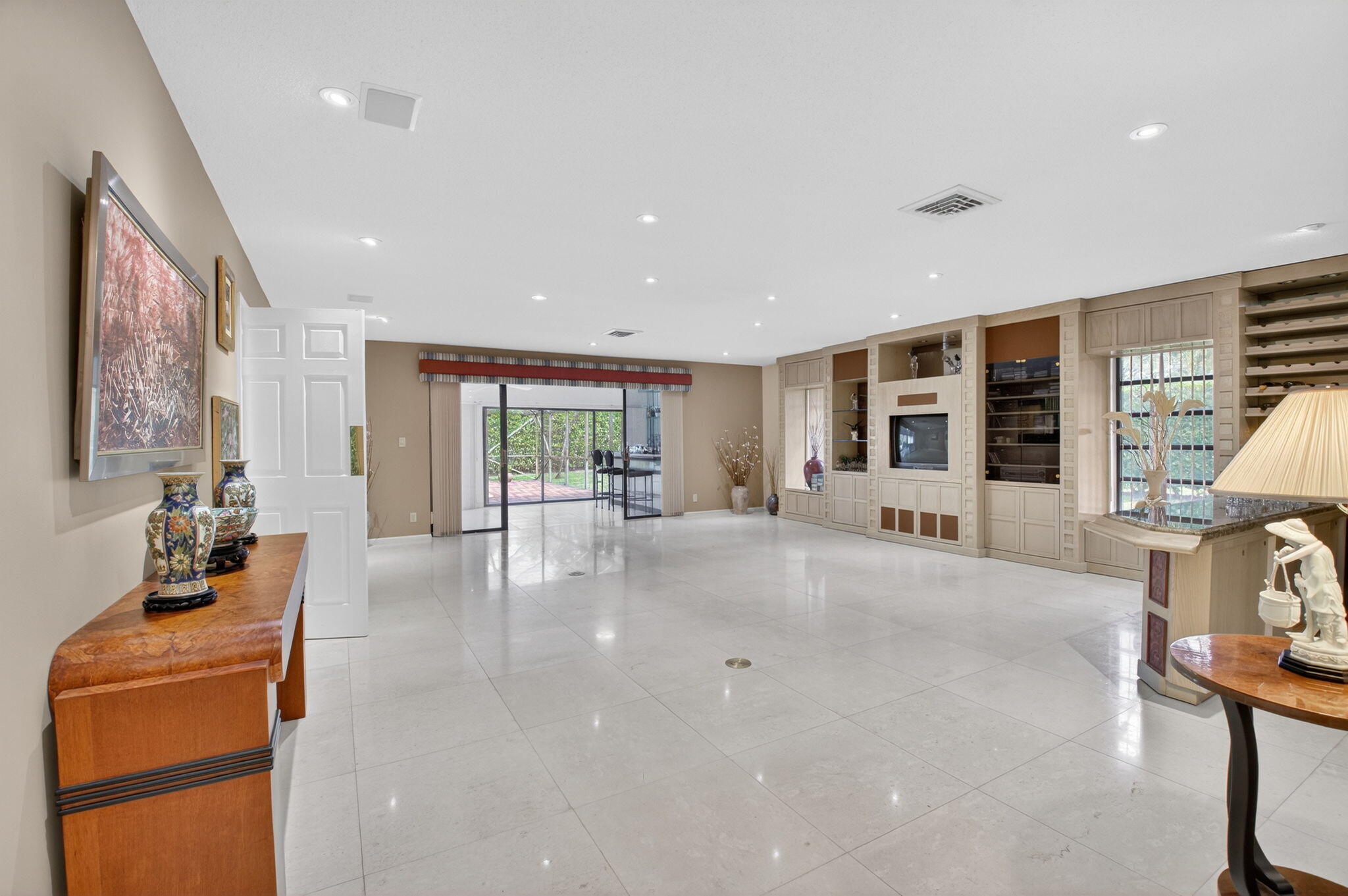 2101 NW 25th Street