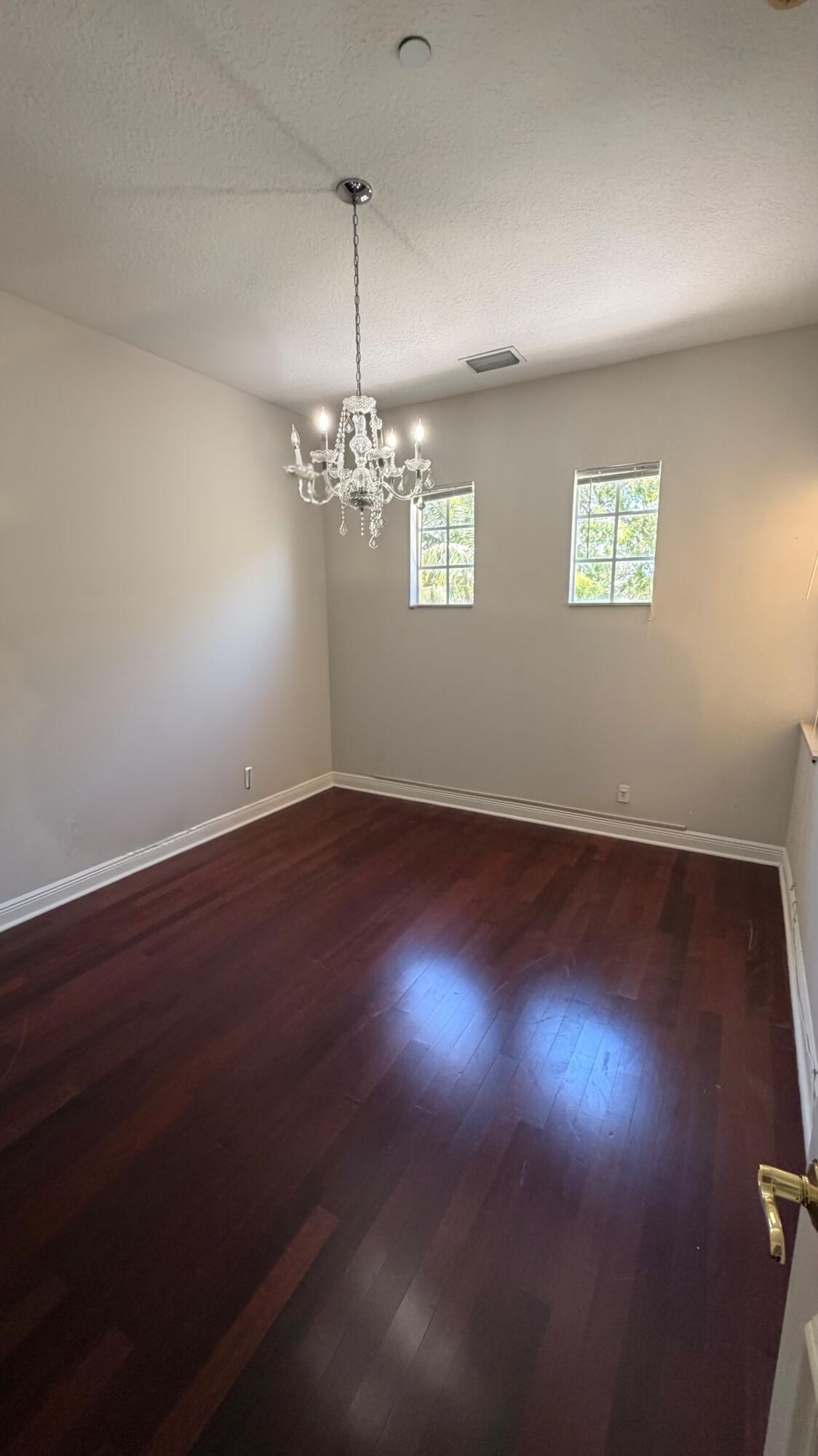 210 NE 69th Circle