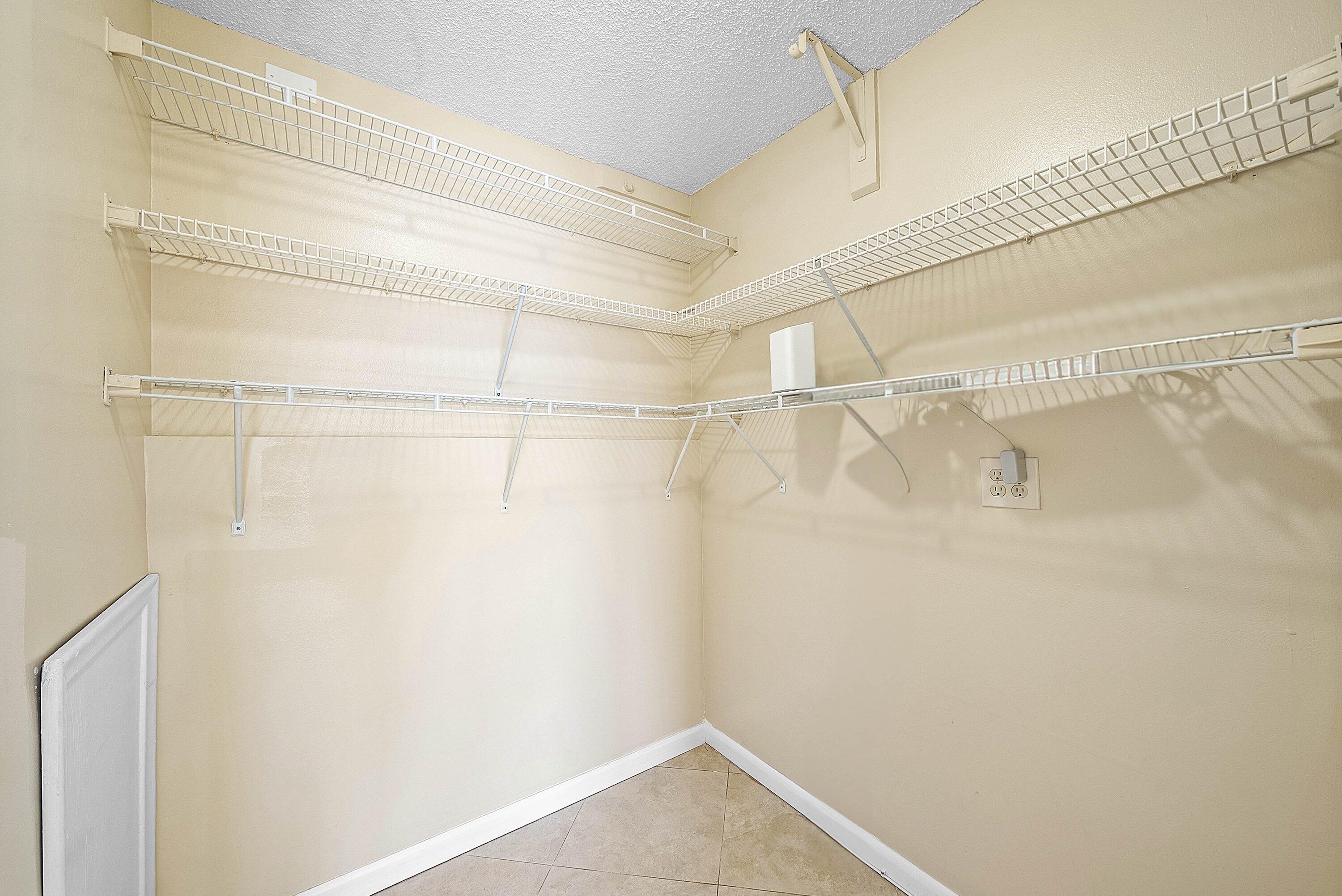 3301 S Ocean Boulevard 207