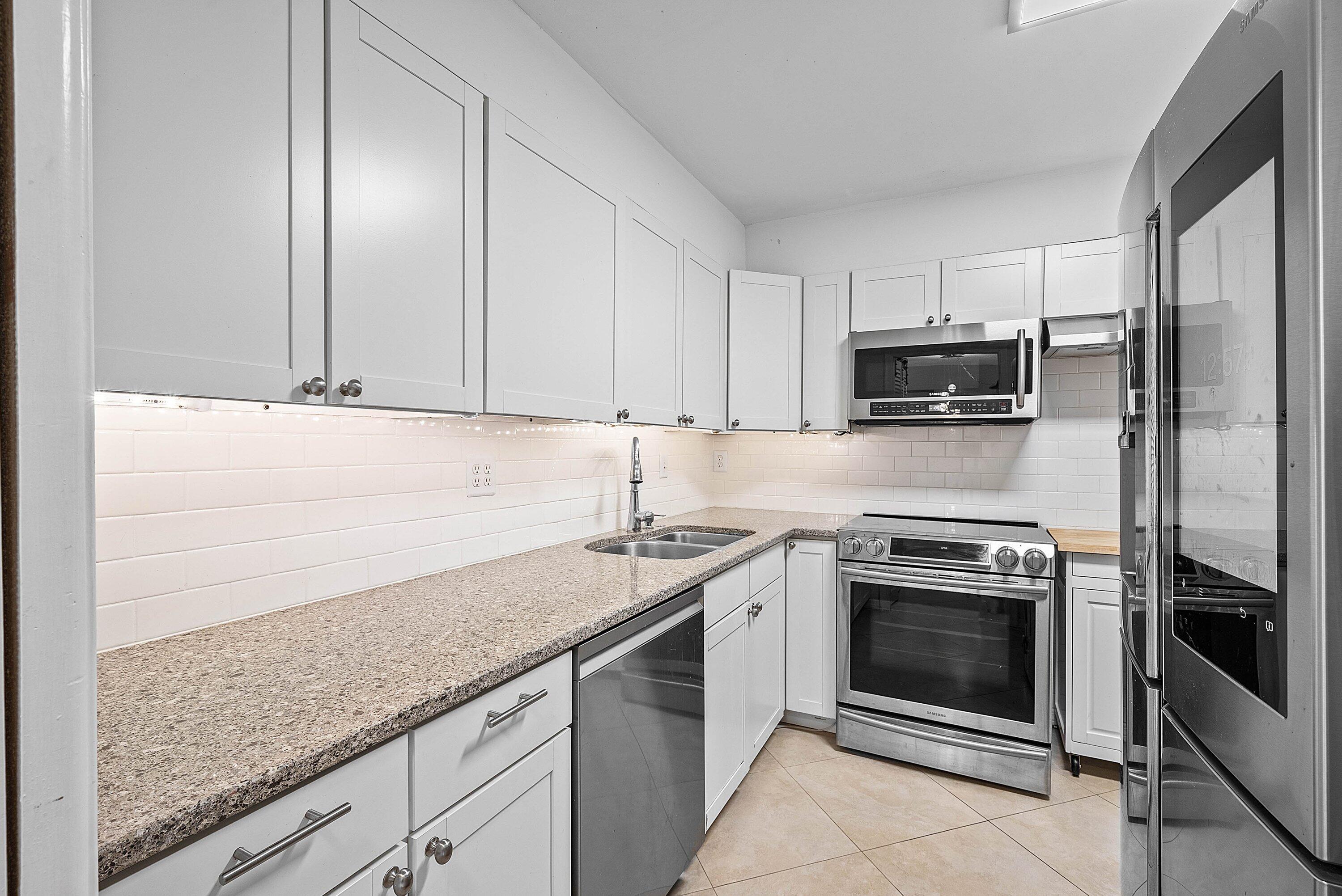 3301 S Ocean Boulevard 207