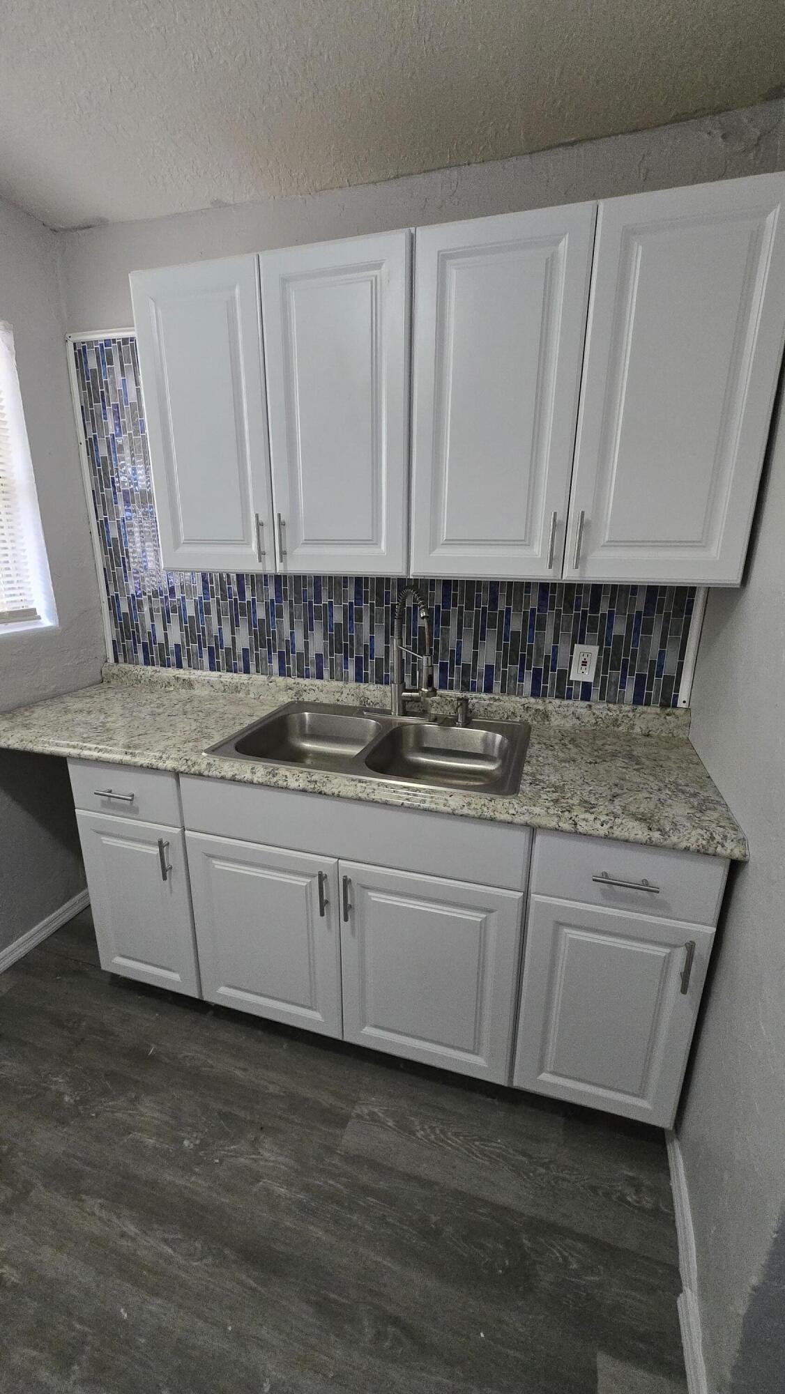 342 NW 5th Avenue 344