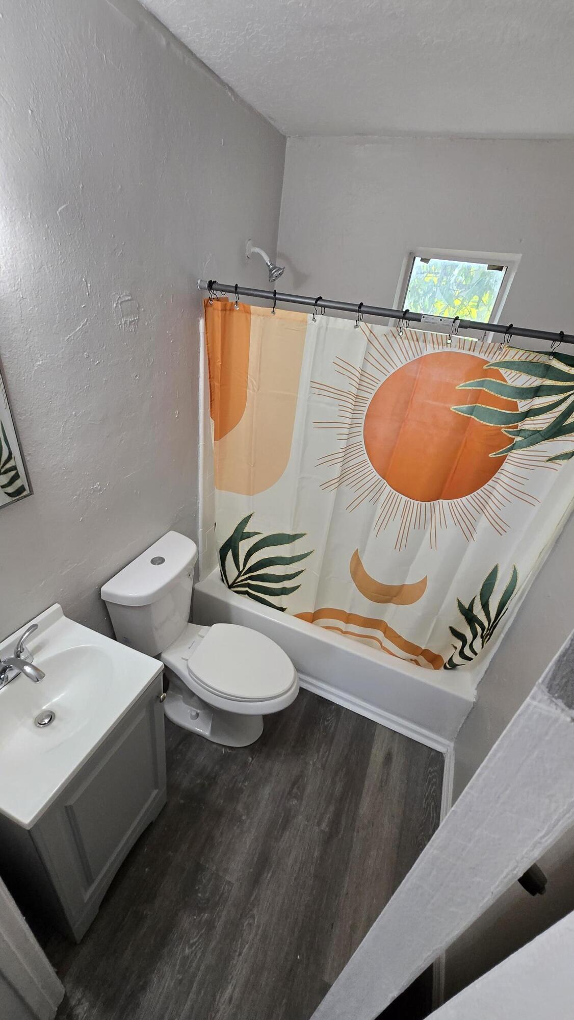 342 NW 5th Avenue 344