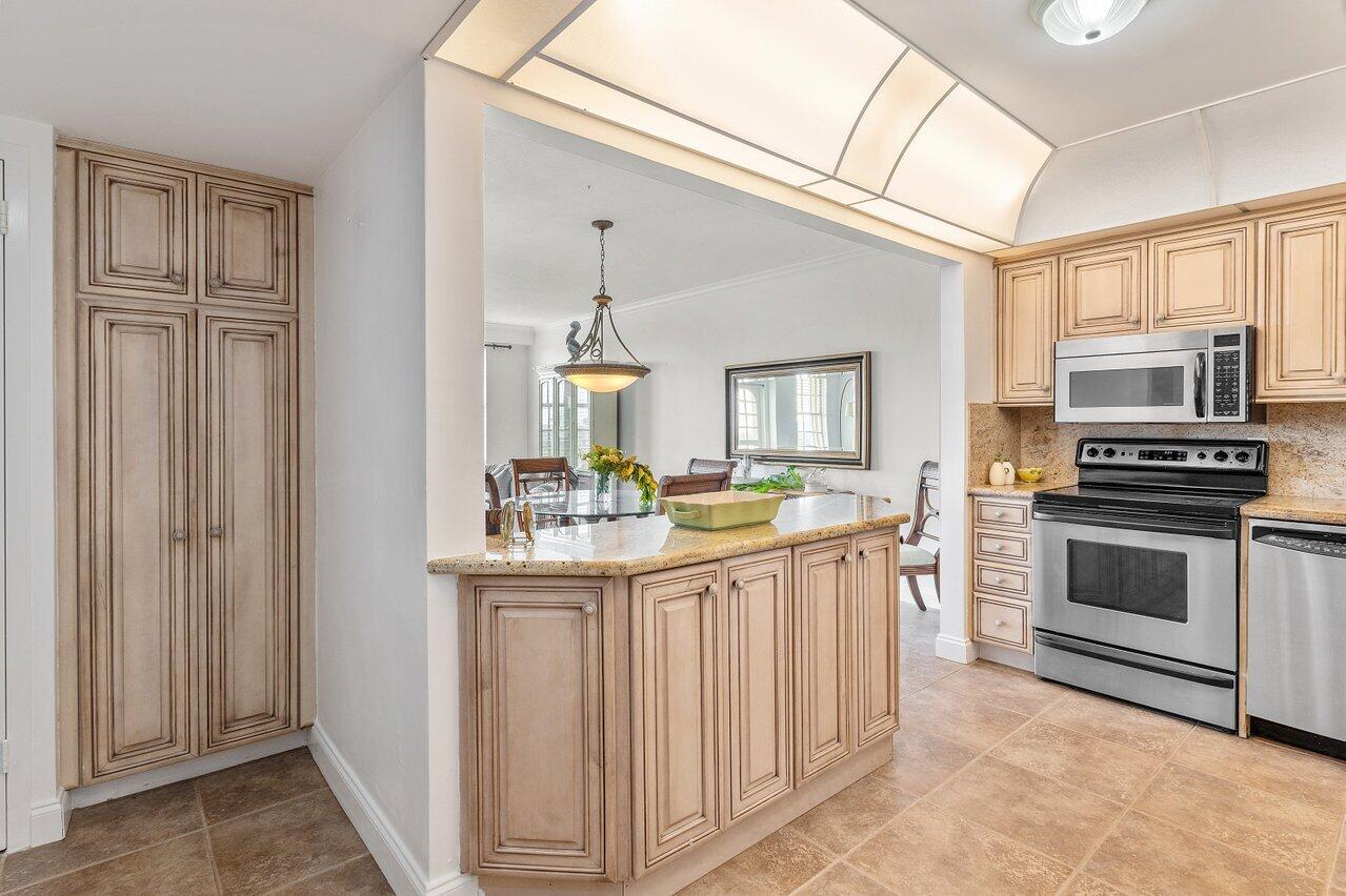 3475 S Ocean Boulevard 405