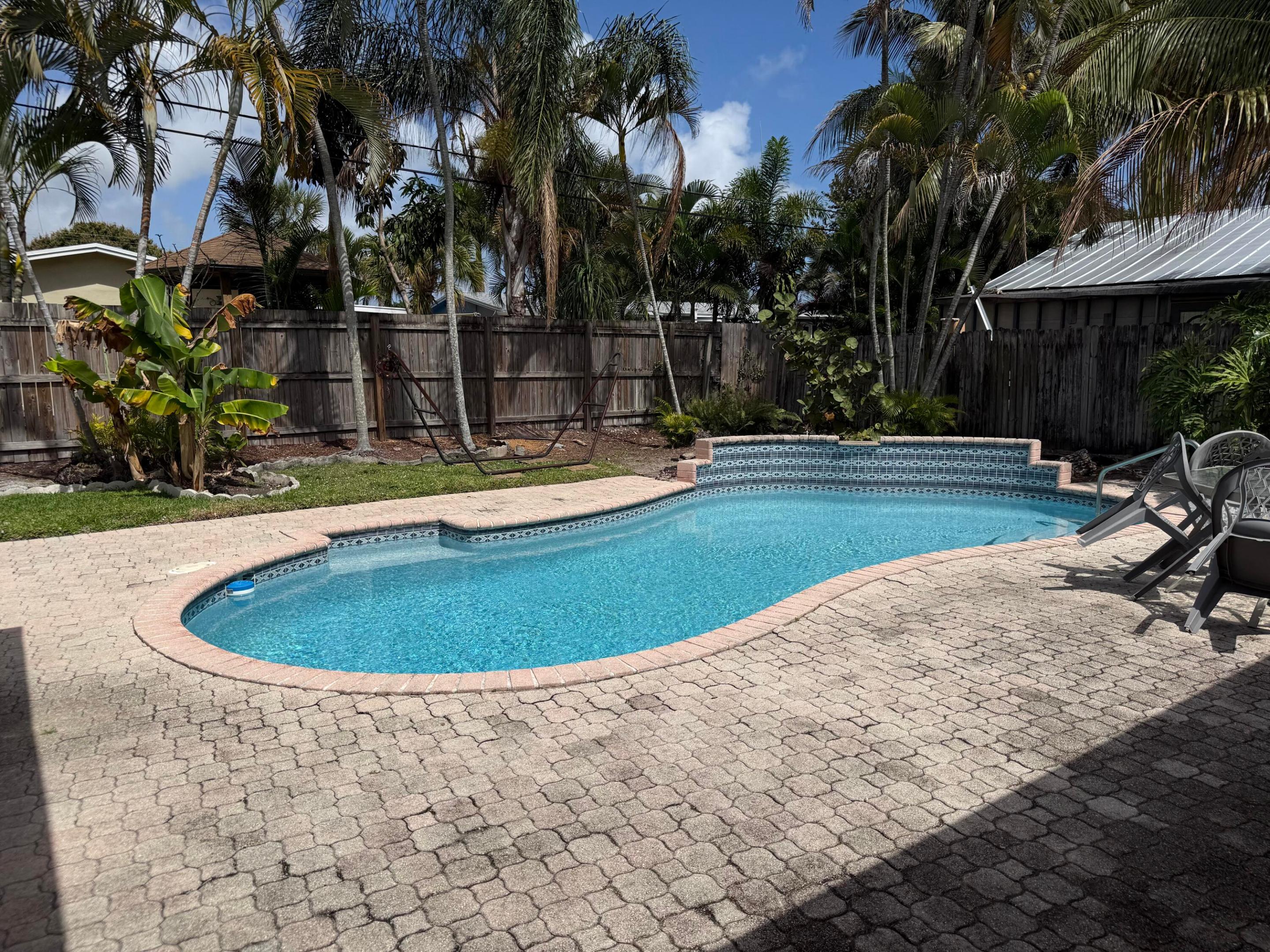 1259 SW 7th Street