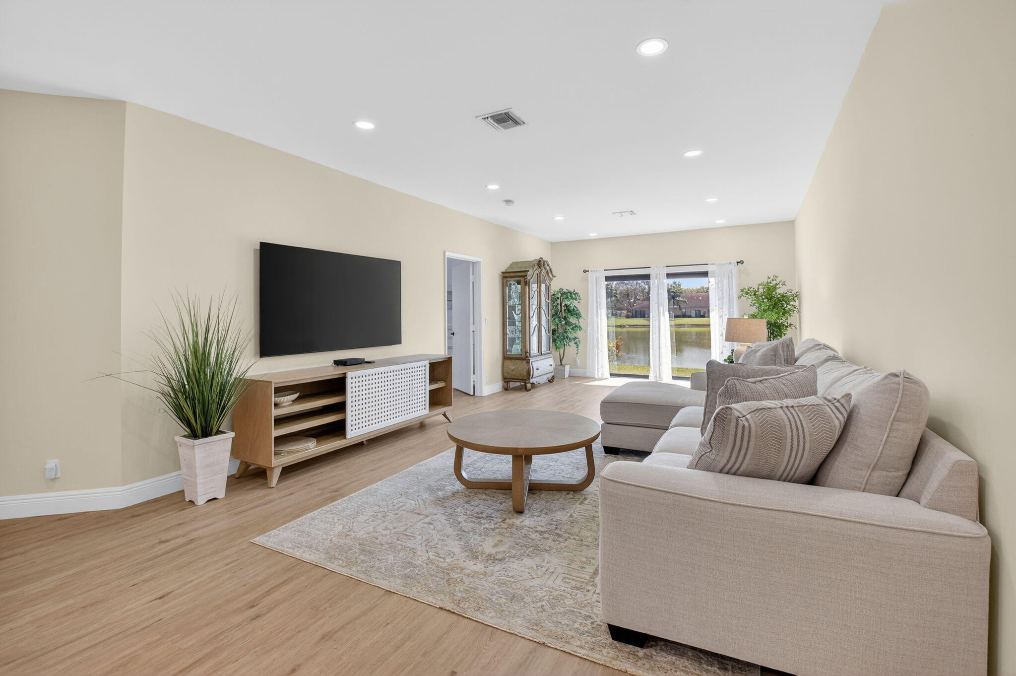 8350 Springlake Drive