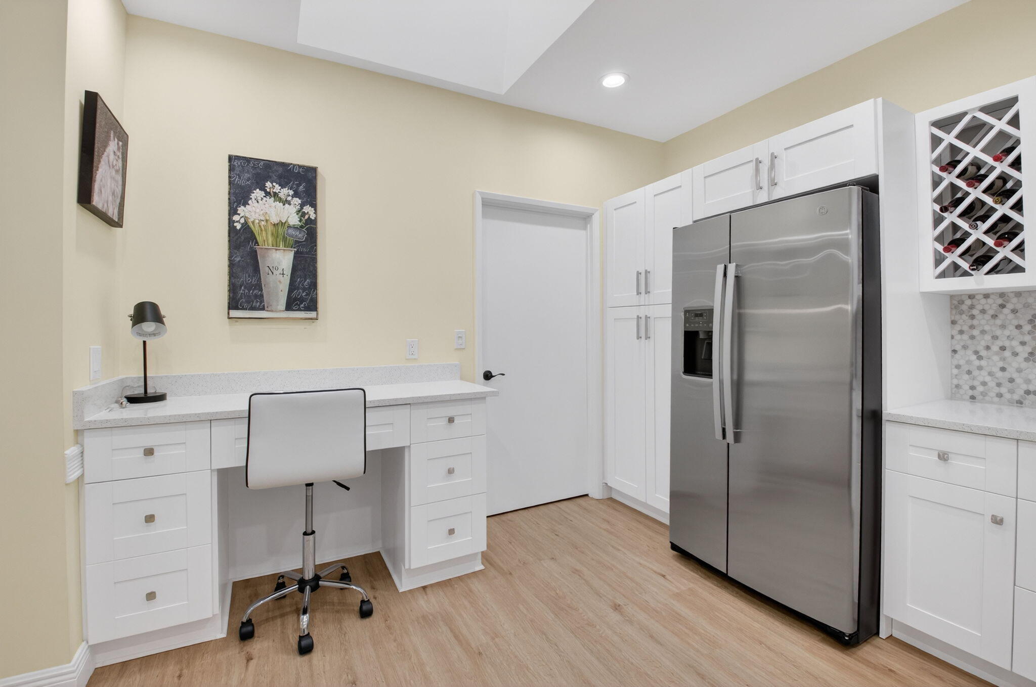 8350 Springlake Drive