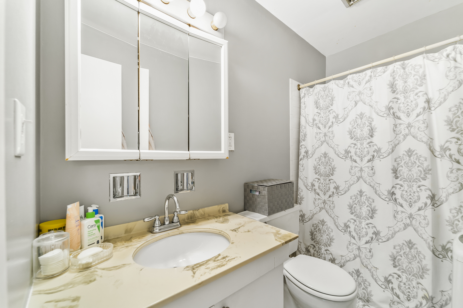 1041 N Mill Street Unit: 311