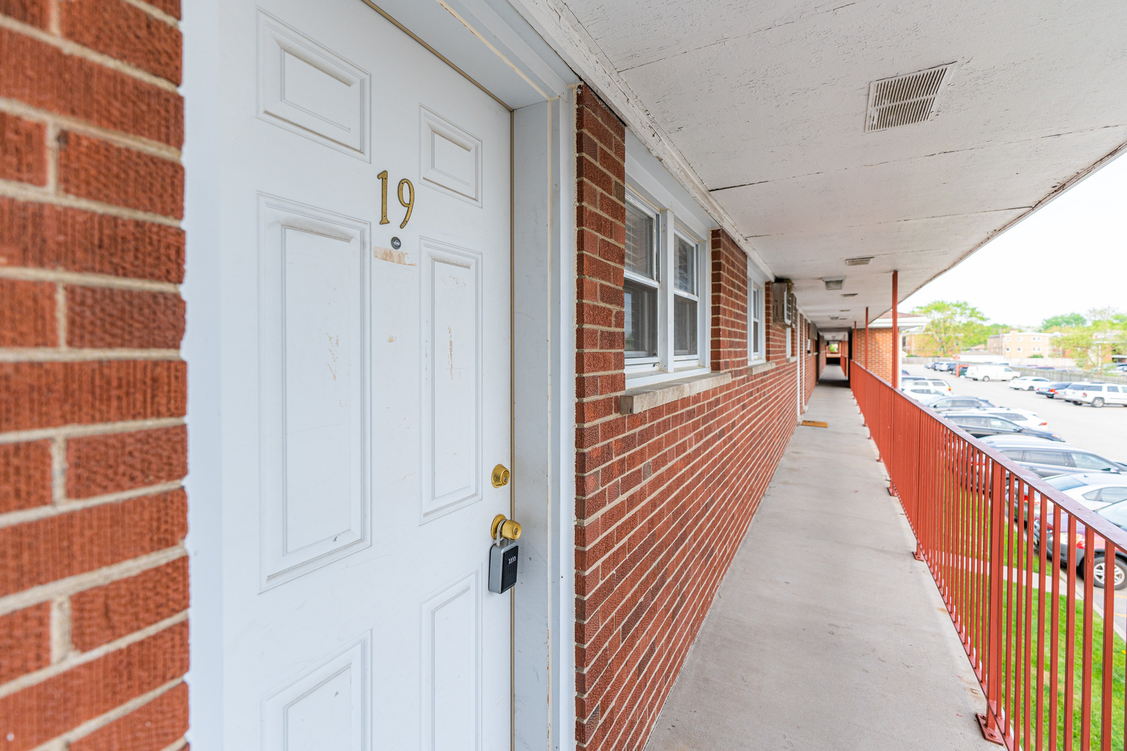 1113 Holiday Lane Unit: 19