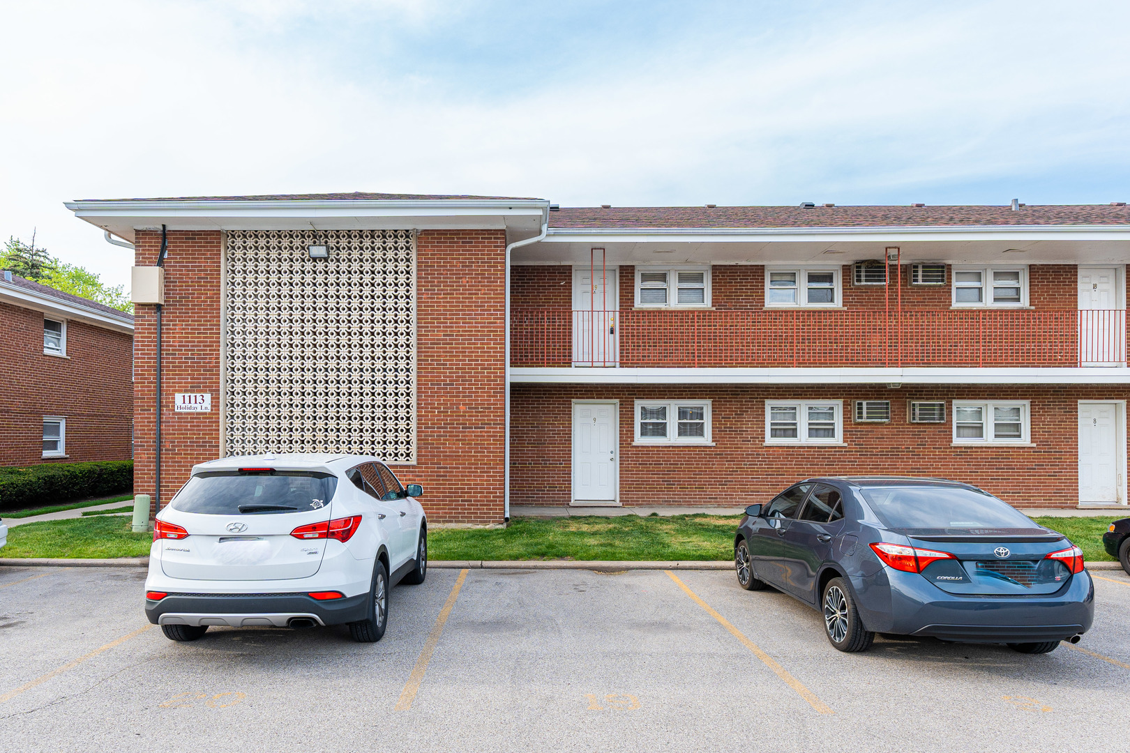 1113 Holiday Lane Unit: 19