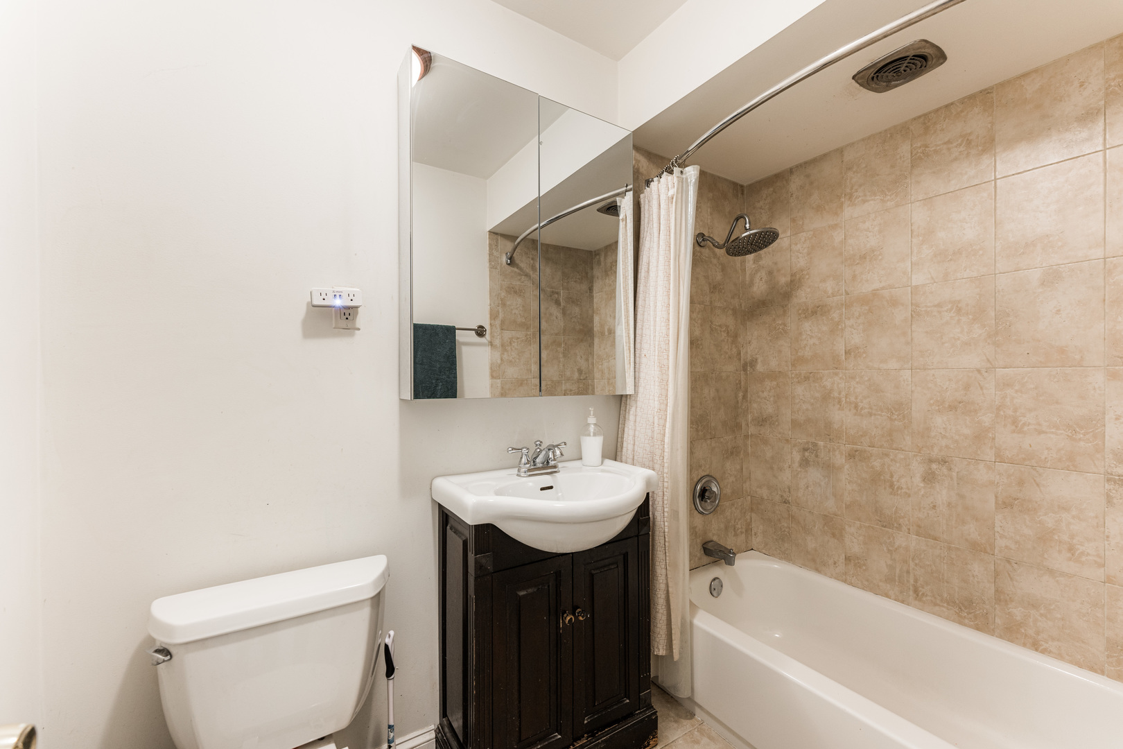 1113 Holiday Lane Unit: 19