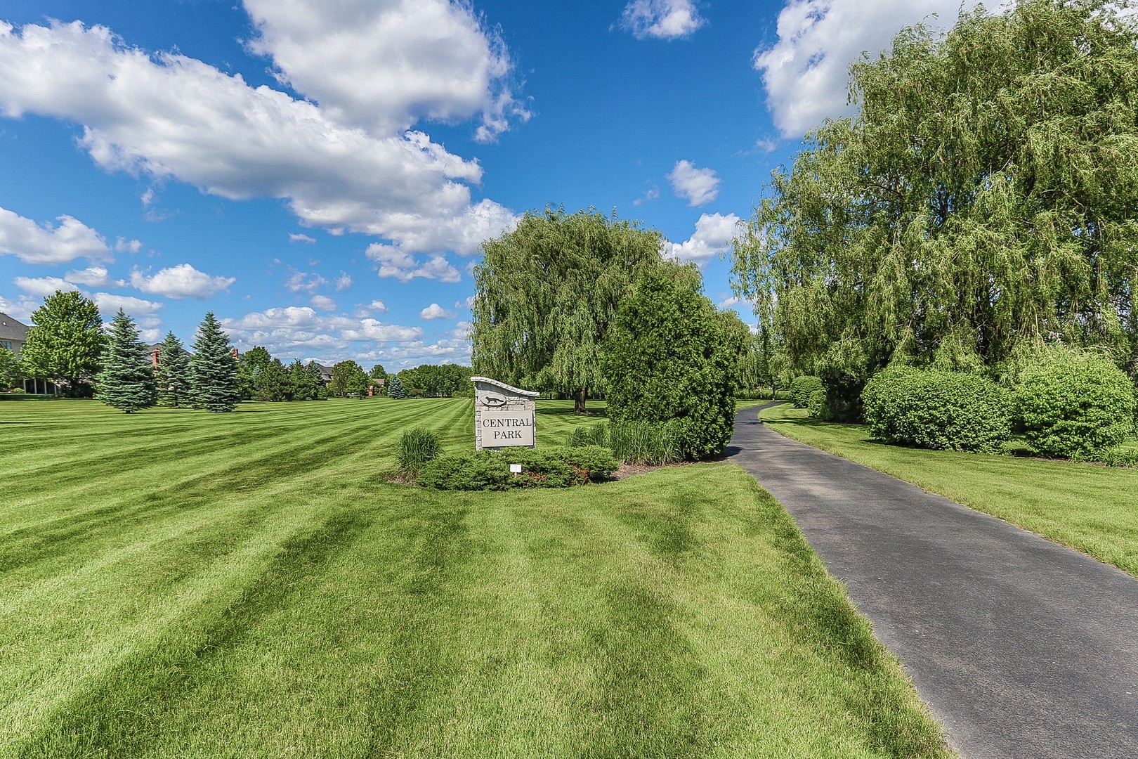 39W769 Henry David Thoreau Place