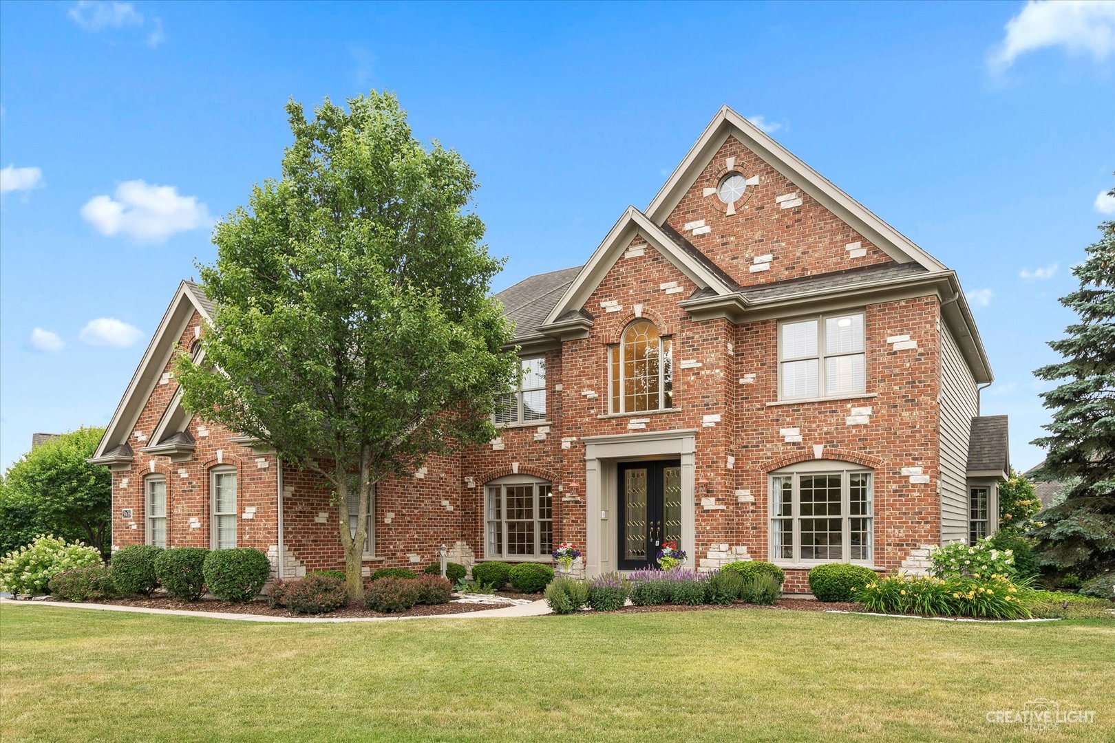 39W769 Henry David Thoreau Place