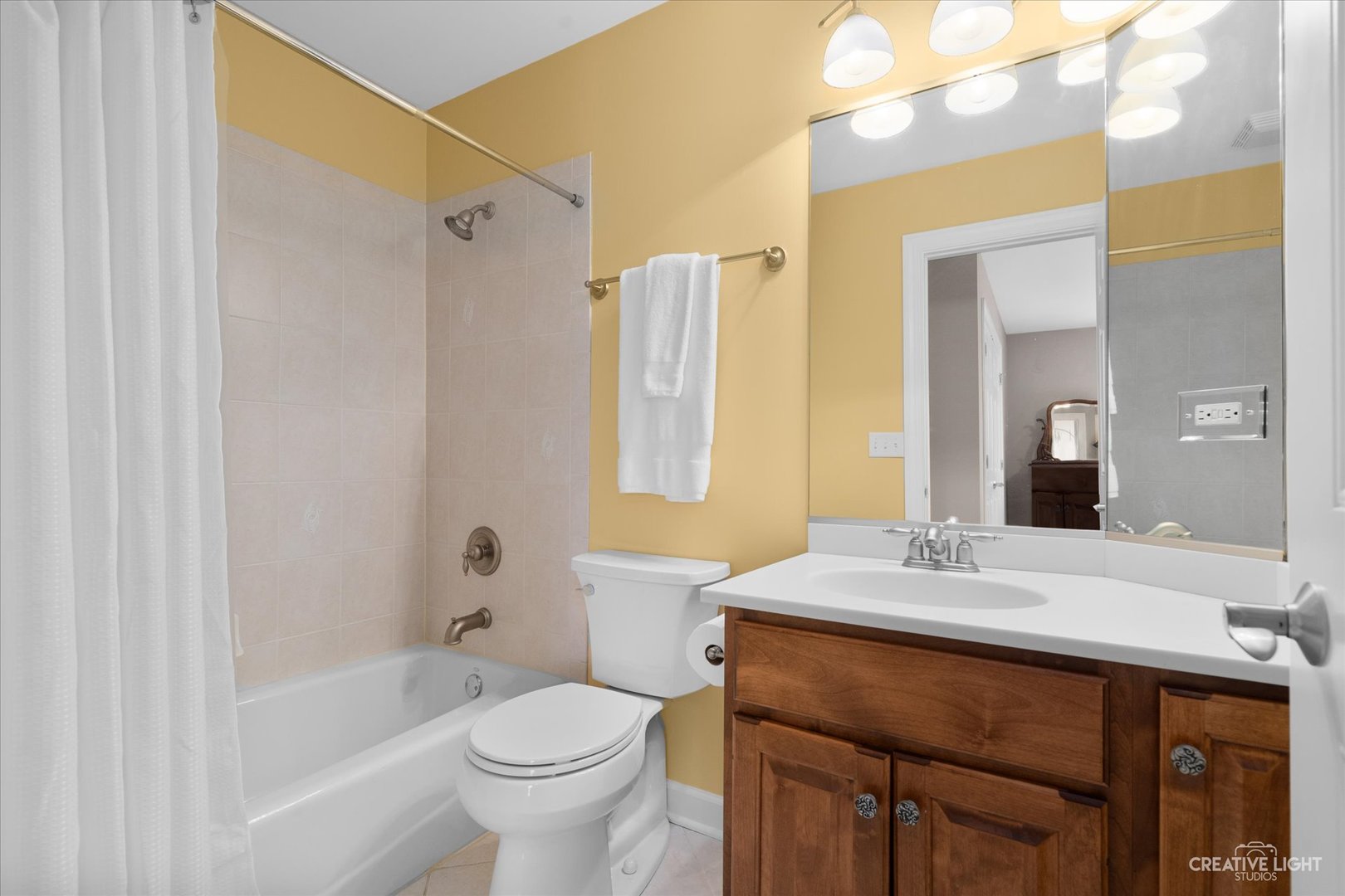 39W769 Henry David Thoreau Place