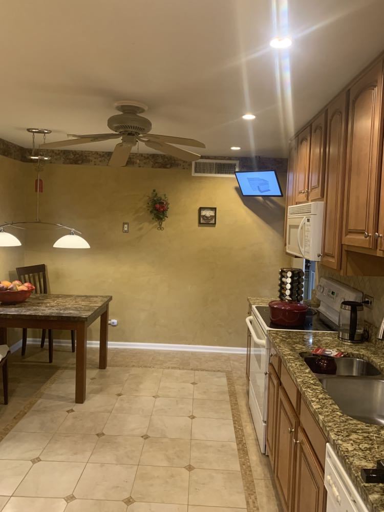 910 BEAU Drive Unit: 313