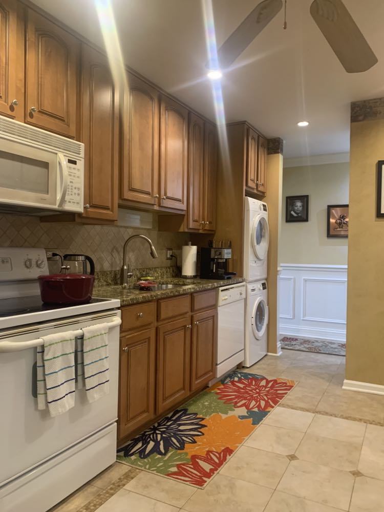 910 BEAU Drive Unit: 313