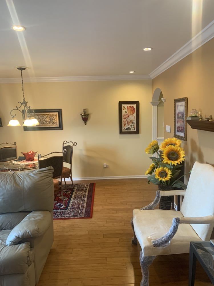 910 BEAU Drive Unit: 313