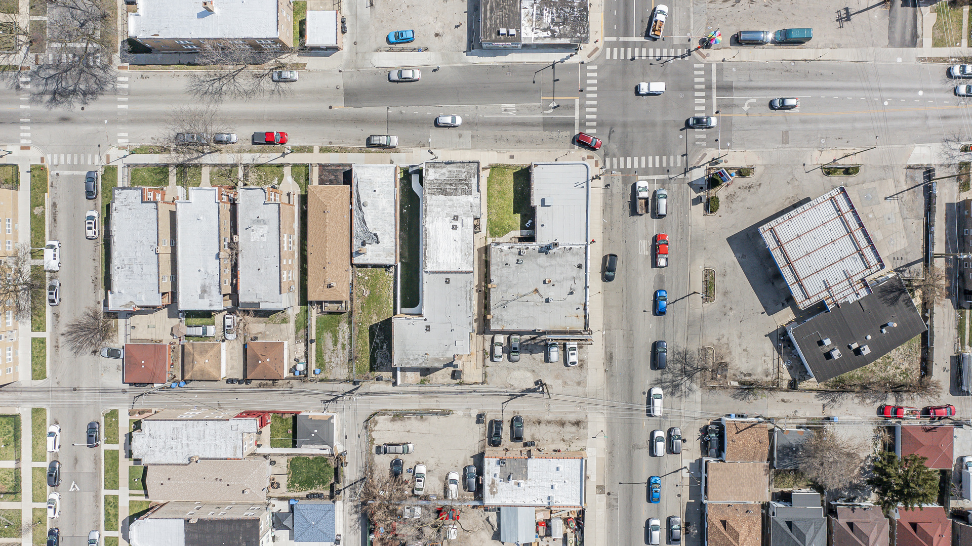 1204 N Laramie Avenue