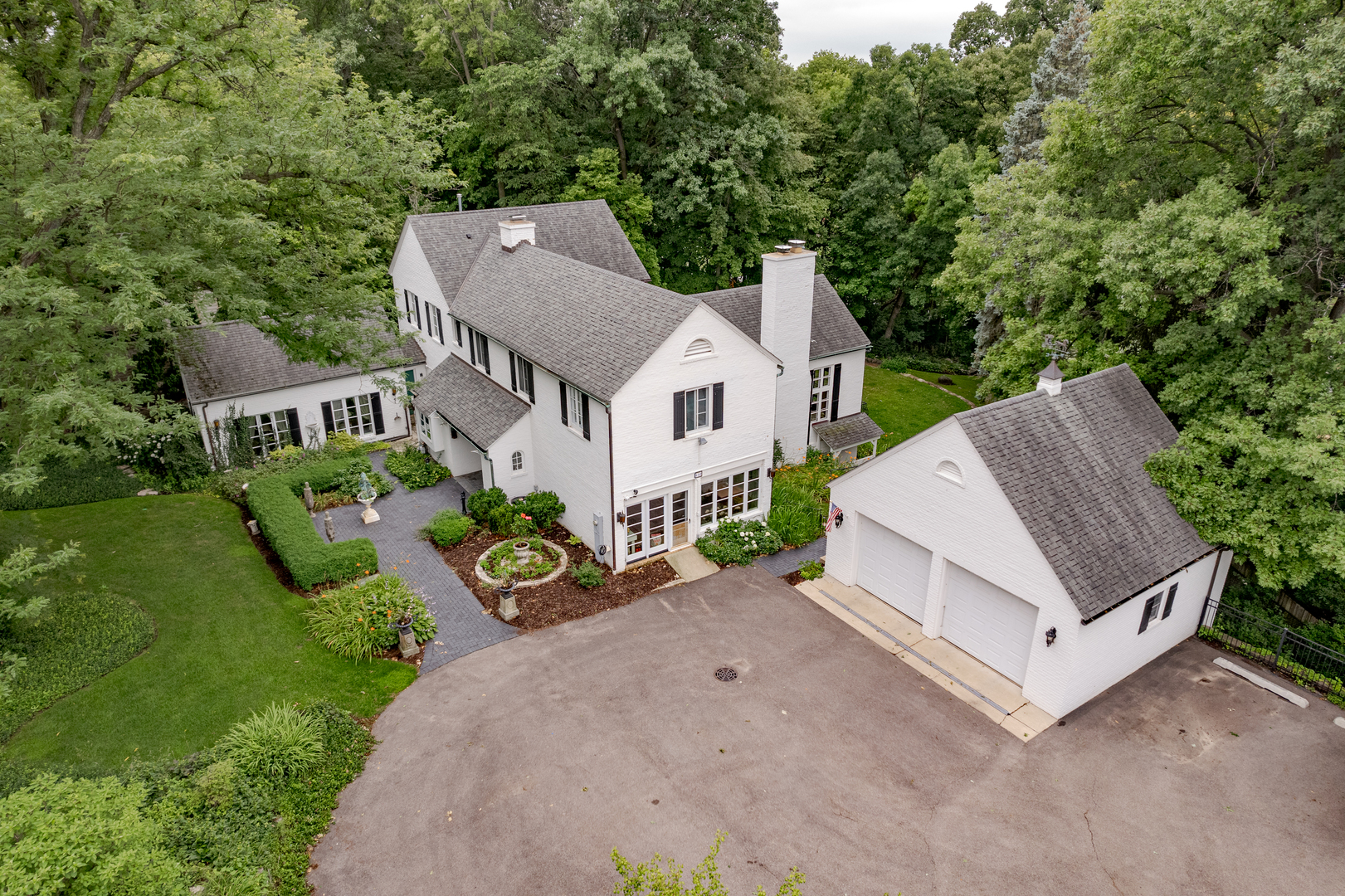 132 S Bennett Street