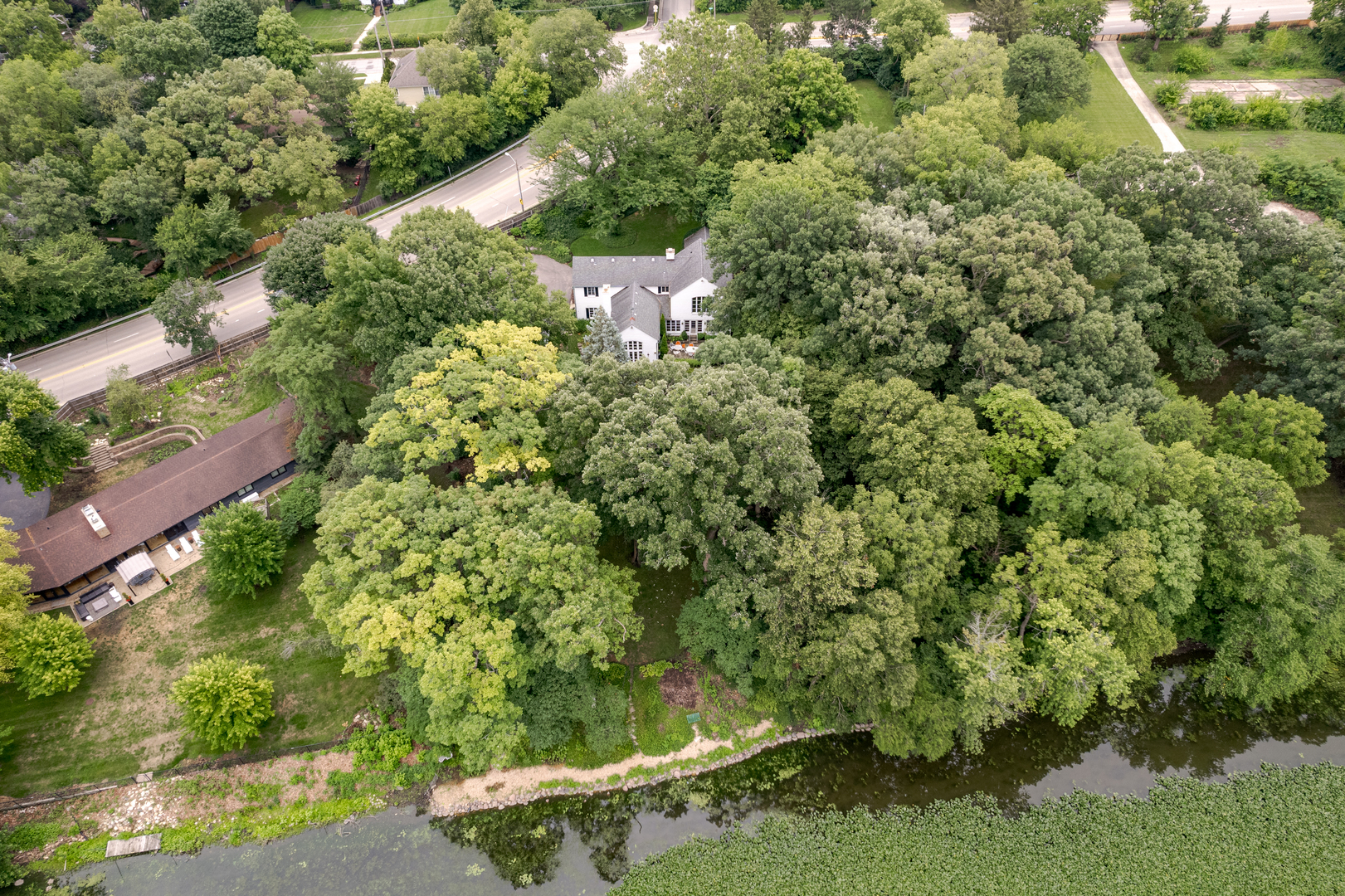 132 S Bennett Street