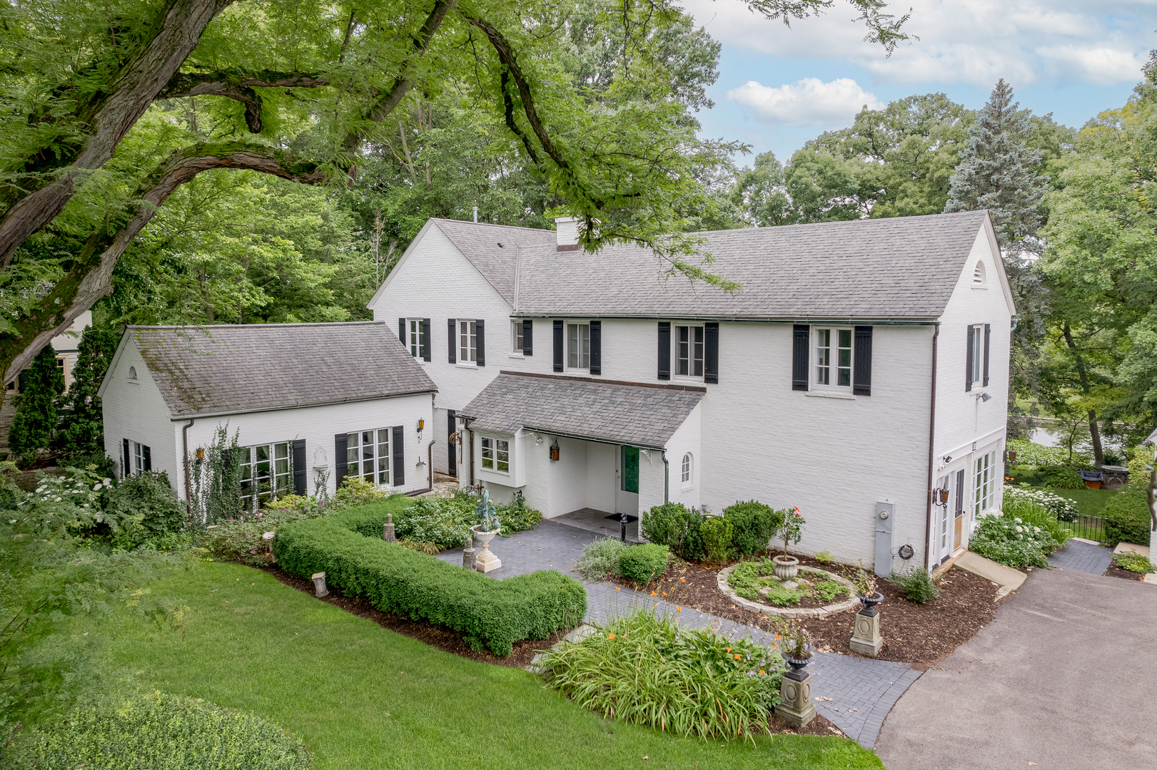 132 S Bennett Street