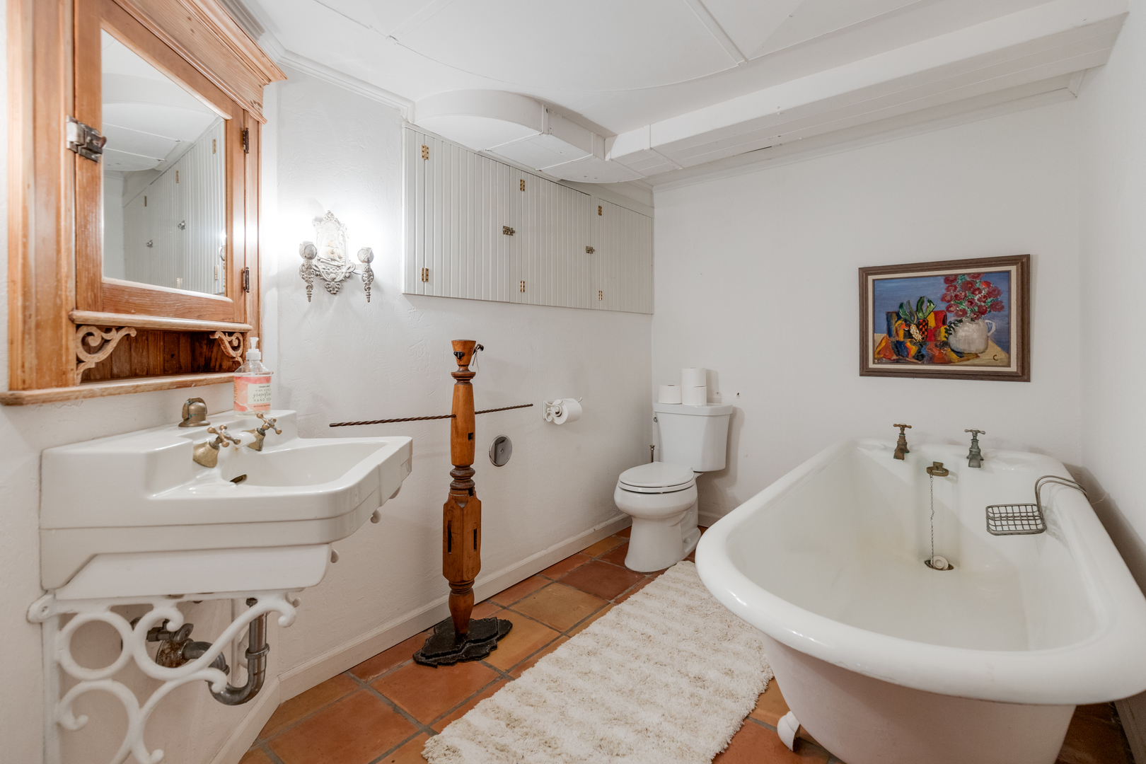 132 S Bennett Street